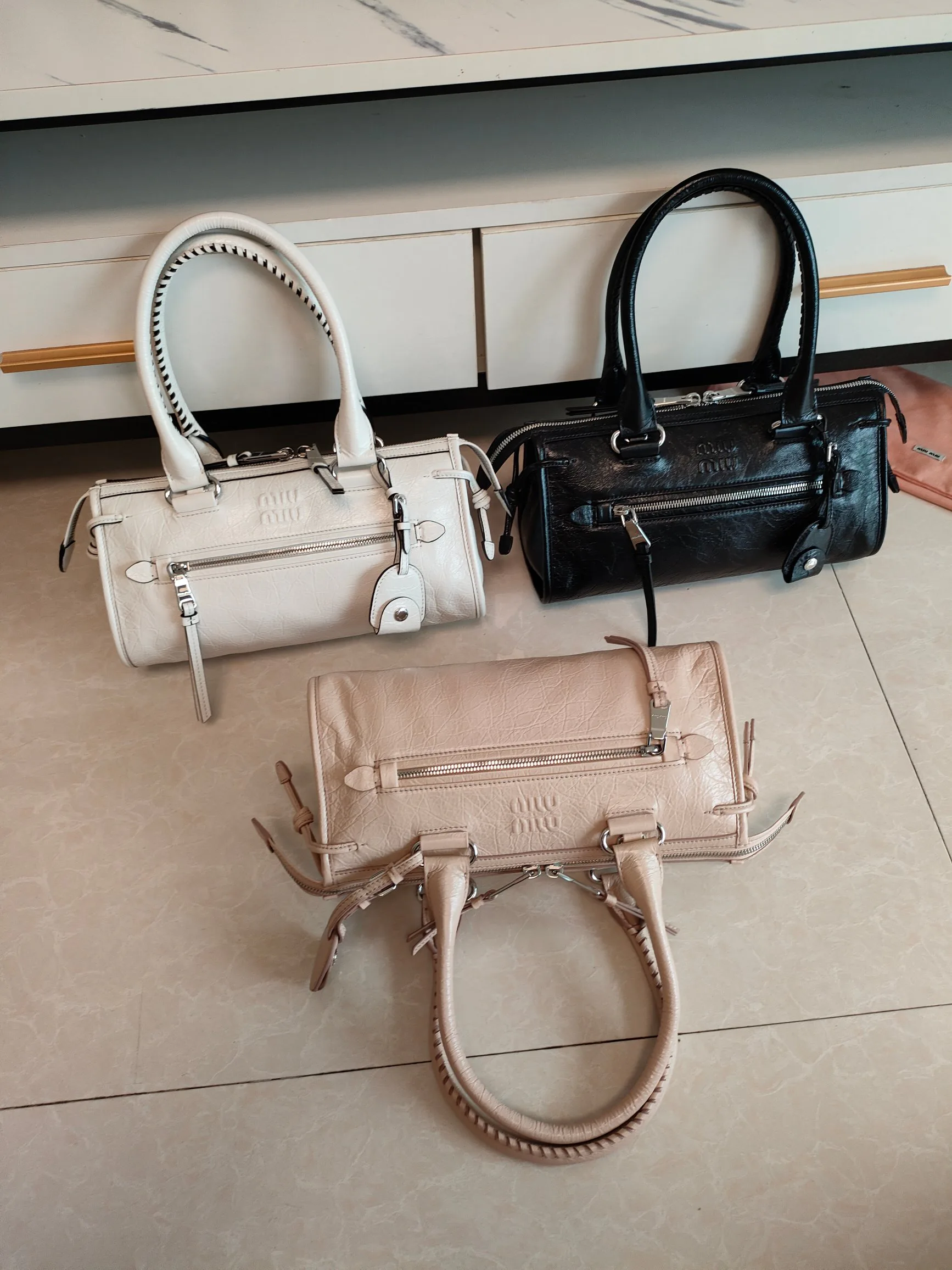 Women's Classic Handbags MIU MIU 17737673