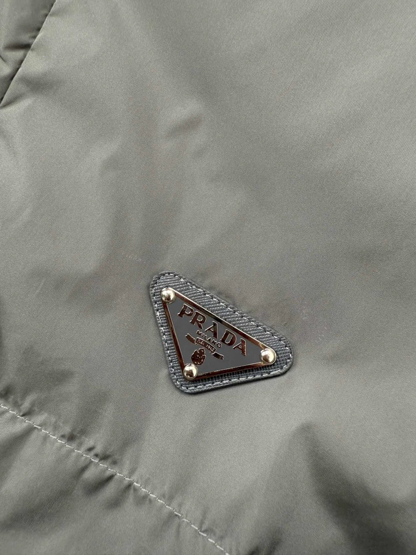 Куртки И Пуховики Мужские Prada 18645218