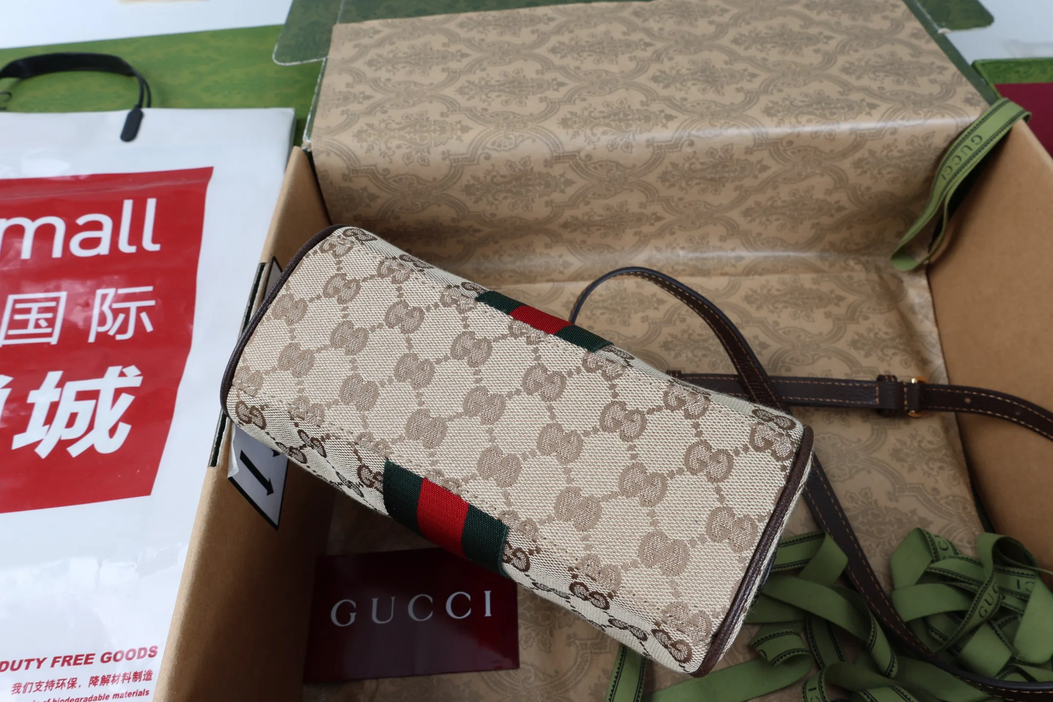 Women's Classic Handbags GUCCI 18004846