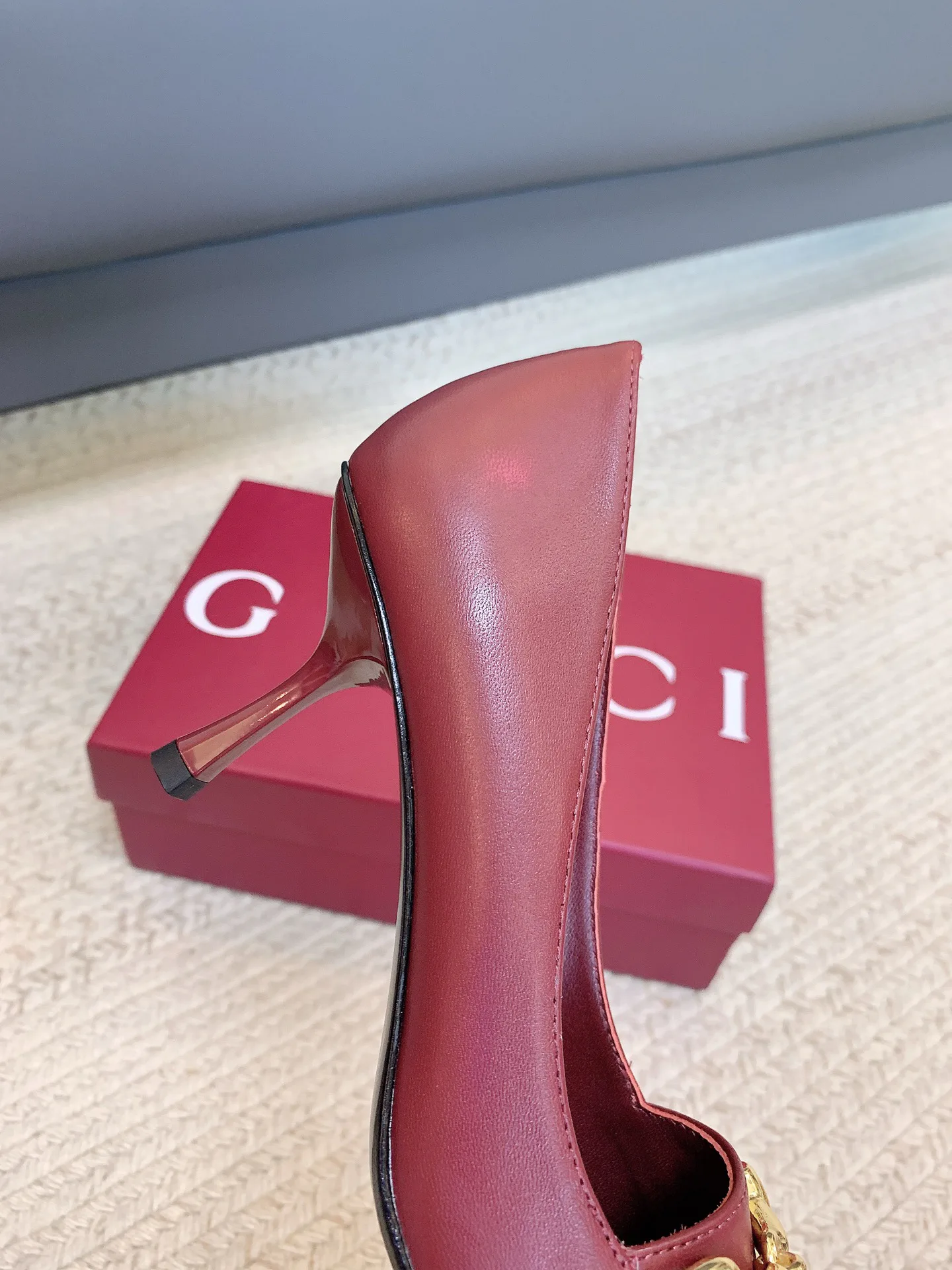 Women's Heels GUCCI 17656667