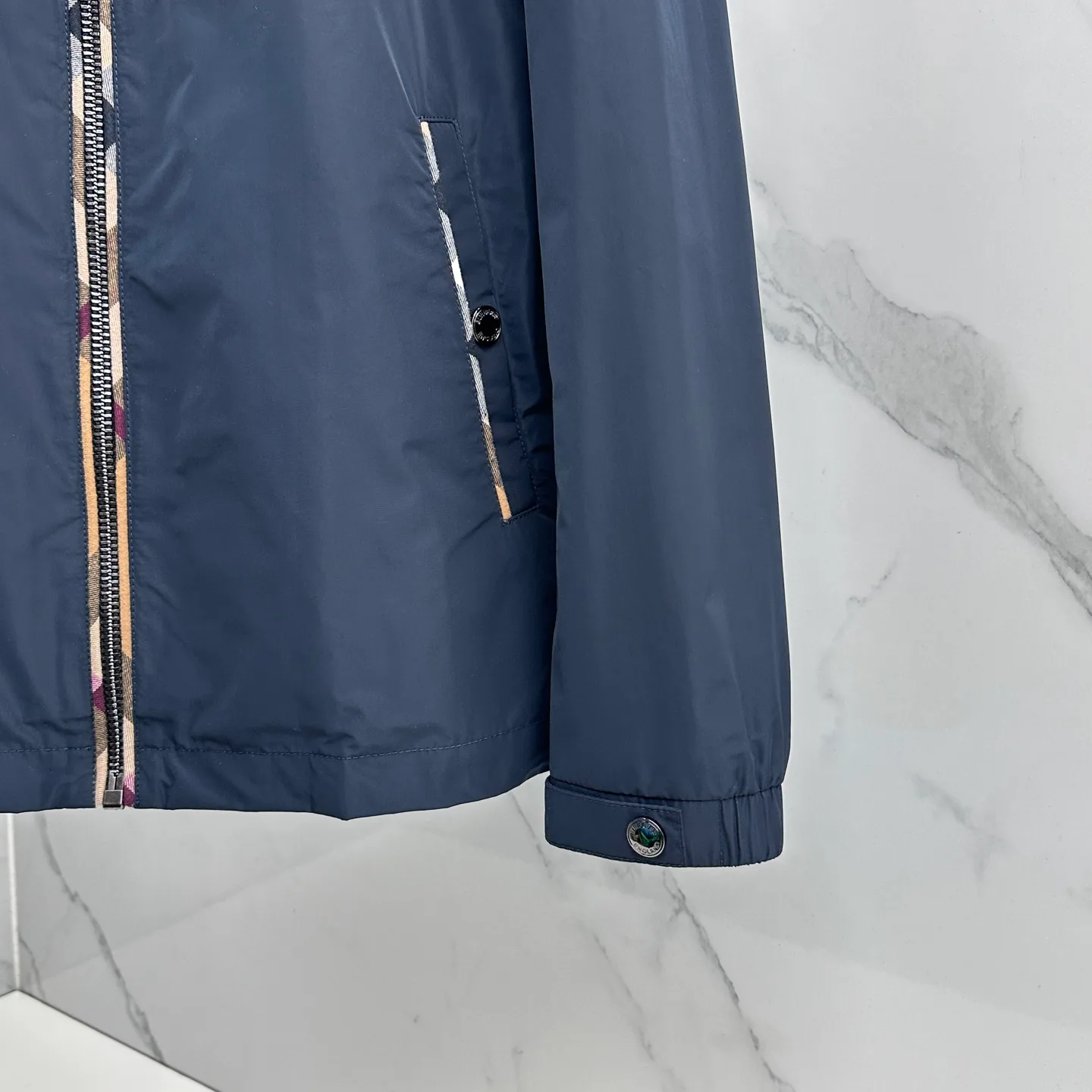 Men's Jackets And Down Jackets BURBERRY 18246769