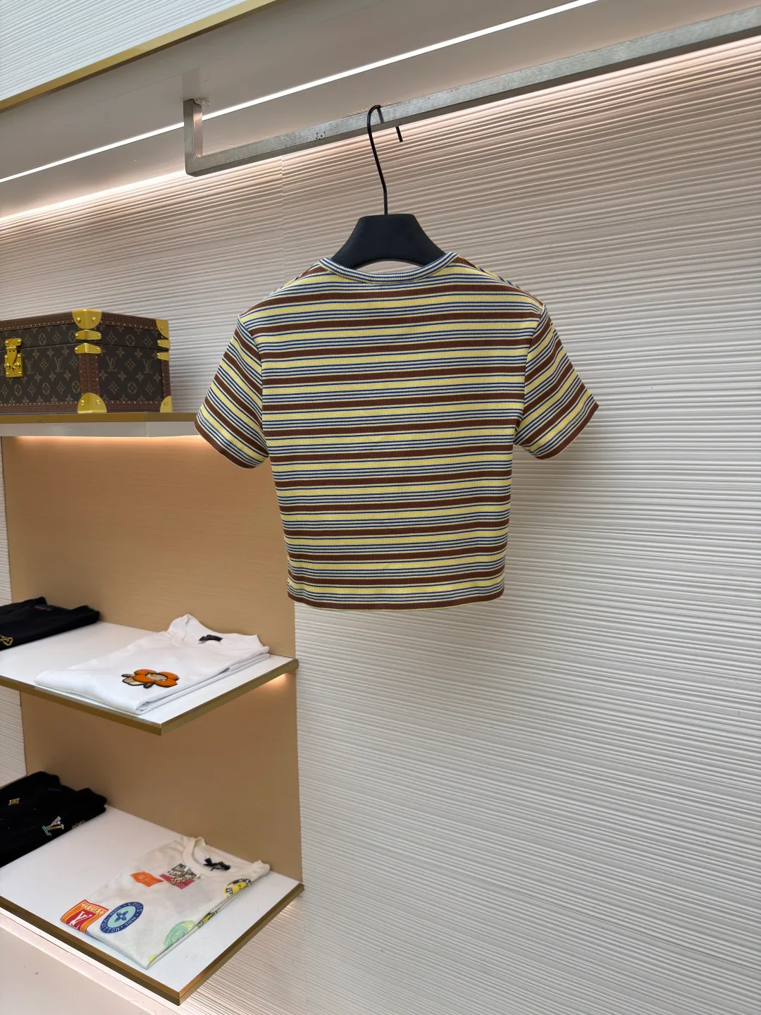 Men's T-Shirts FENDI 17480574