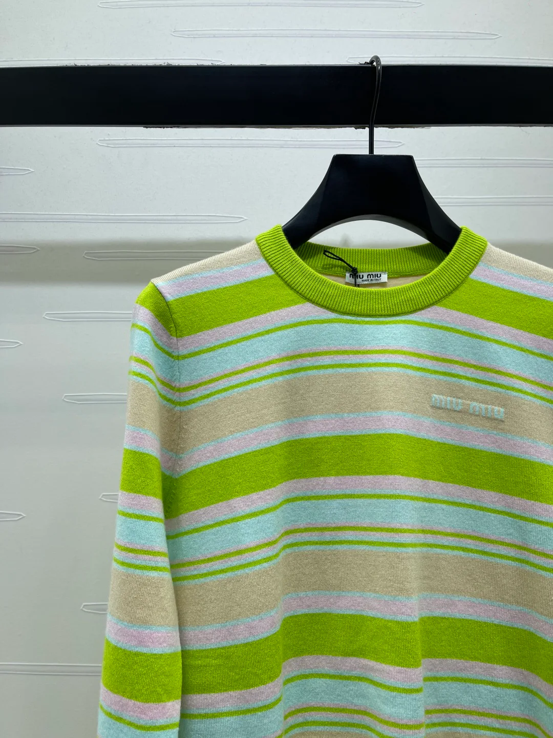 Women's Jumpers And Sweaters MIU MIU 18437107