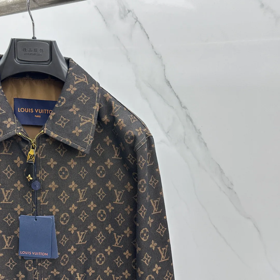 Men's Jackets And Down Jackets LOUIS VUITTON 18246796