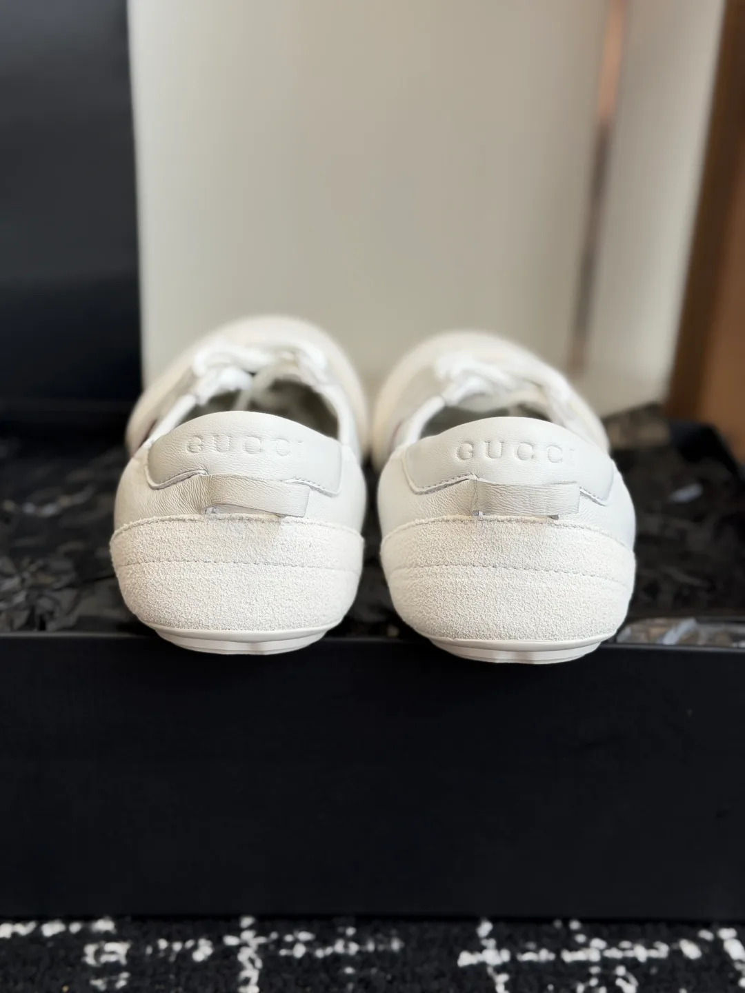 Women's Sneakers GUCCI 18121098