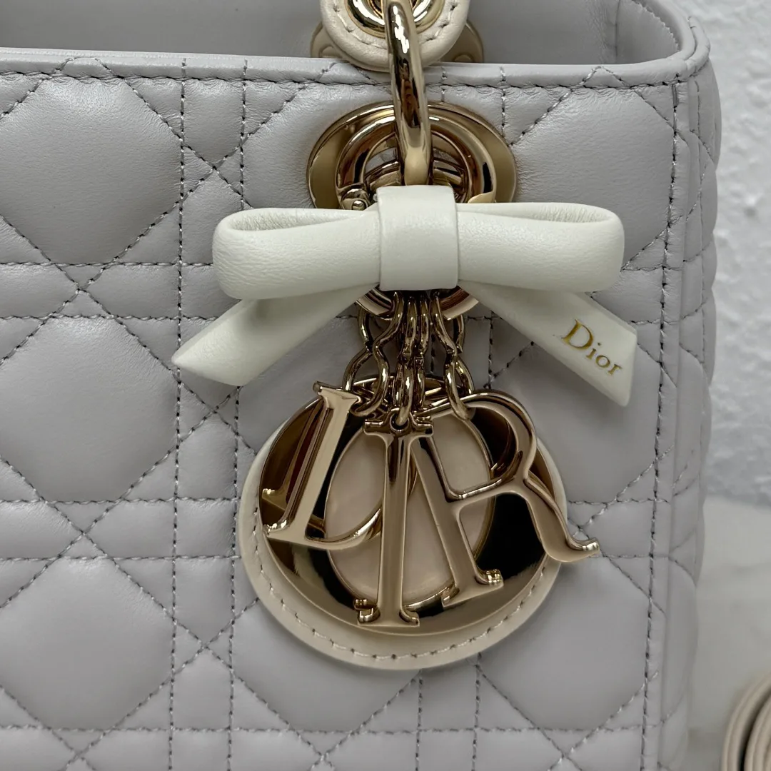 Women's Classic Handbags CHRISTIAN DIOR 17601417