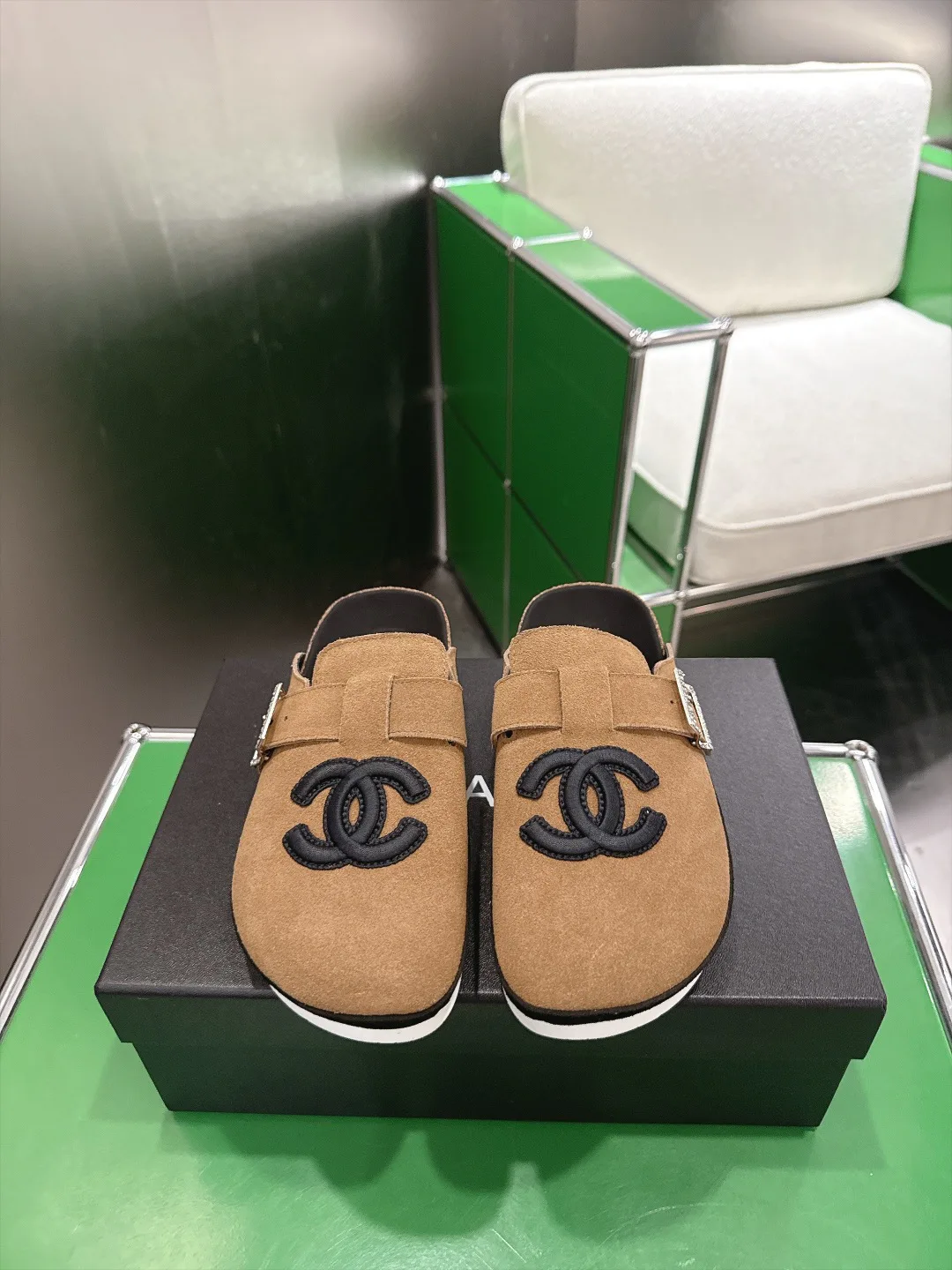 Women's Mules And Clogs CHANEL 18011687