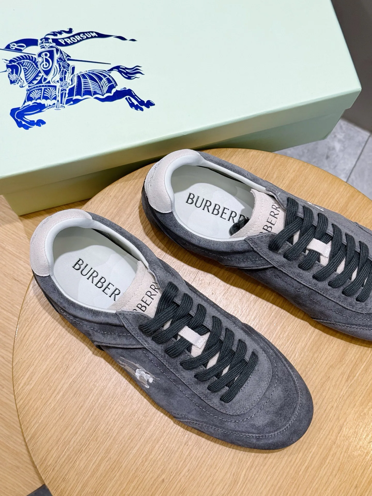 Men's Sneakers BURBERRY 18101451