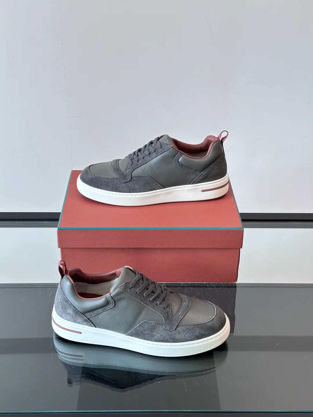 Men's Sneakers LORO PIANA 17730635