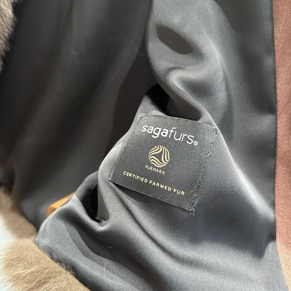 Women's Fur Coats FENDI 18321089