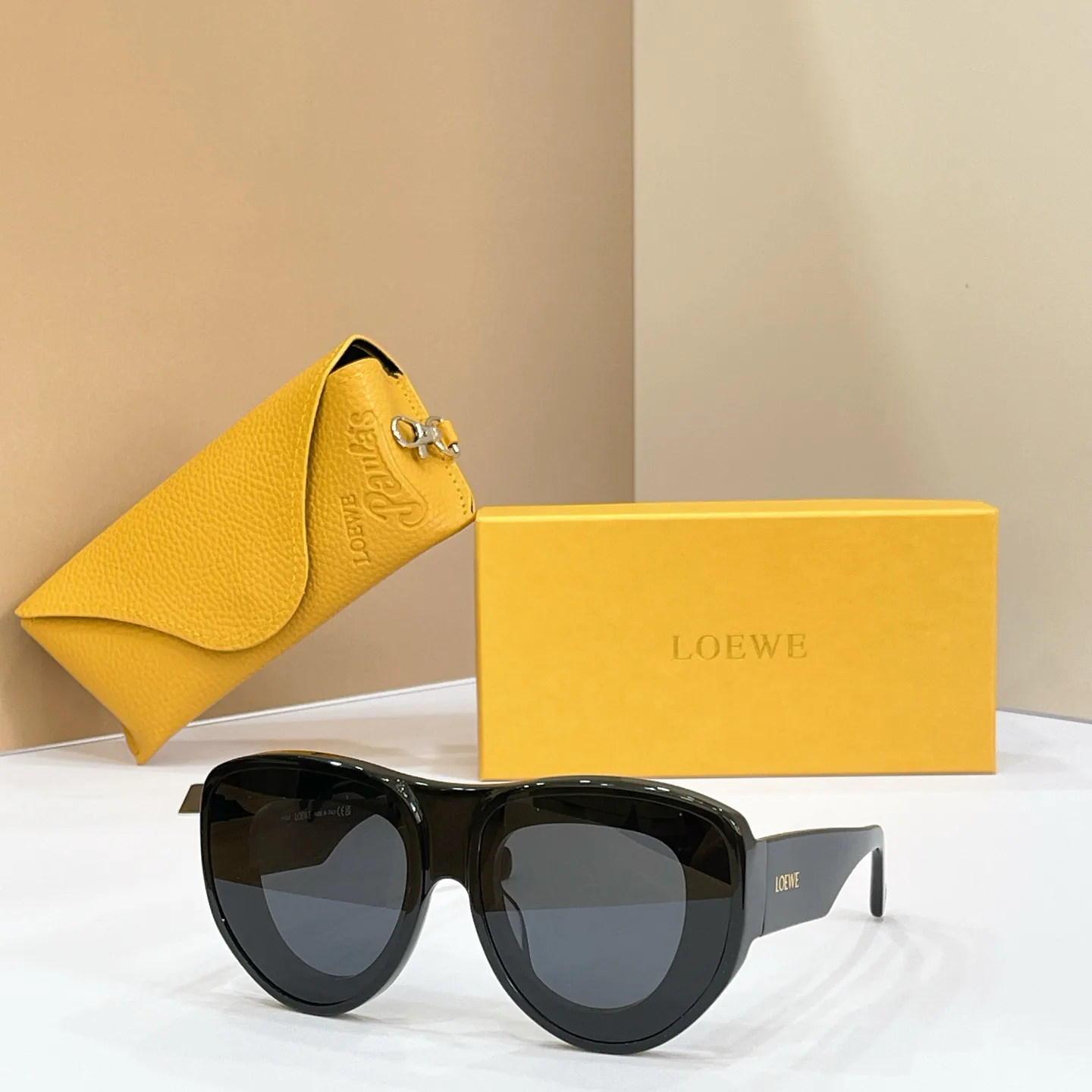 Glasses LOEWE 16949076