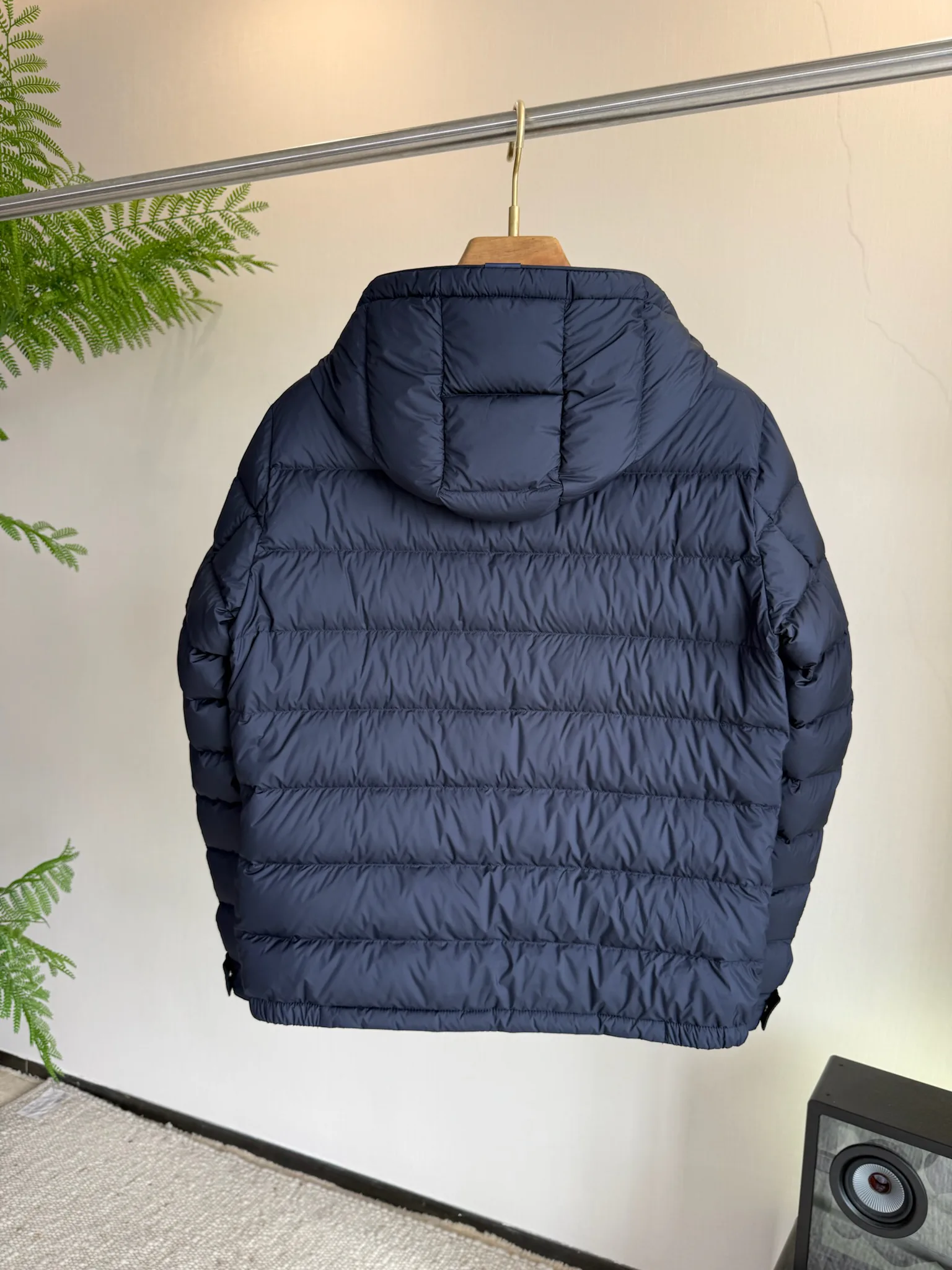Men's Jackets And Down Jackets MONCLER 18084499