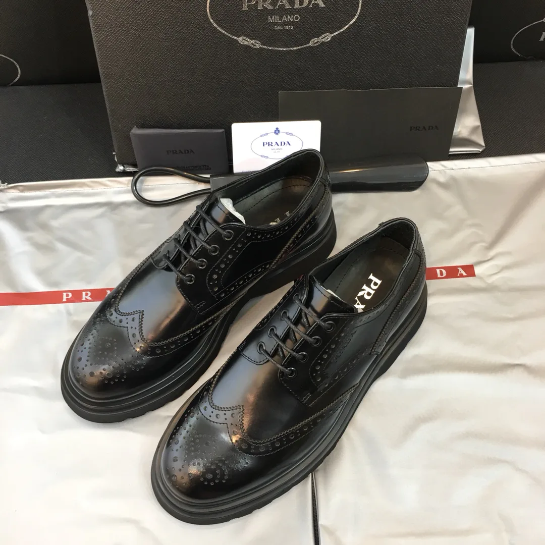 Men's Loafers And Dress Shoes PRADA 17955359