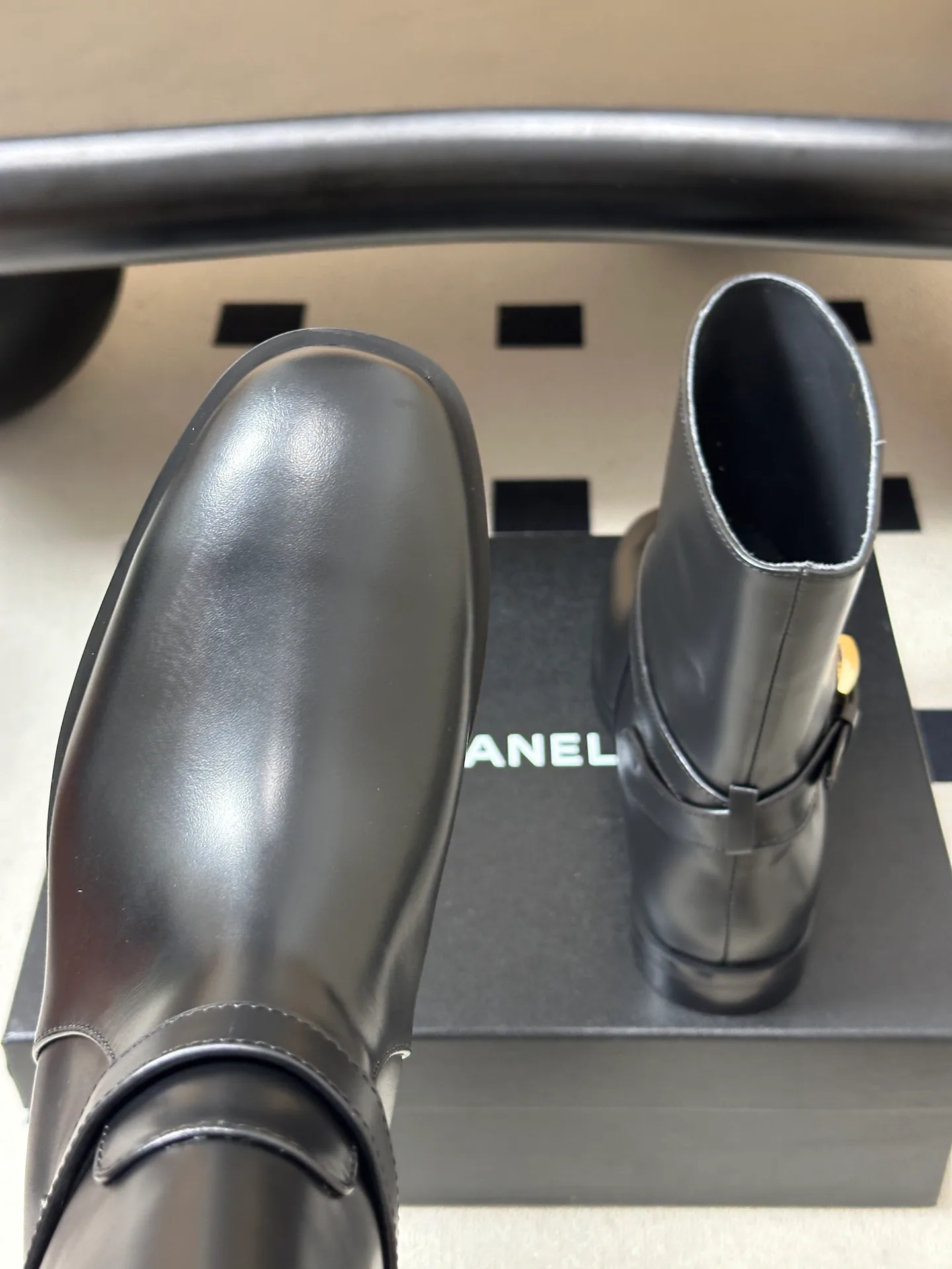 Women's Boots CHANEL 18048831