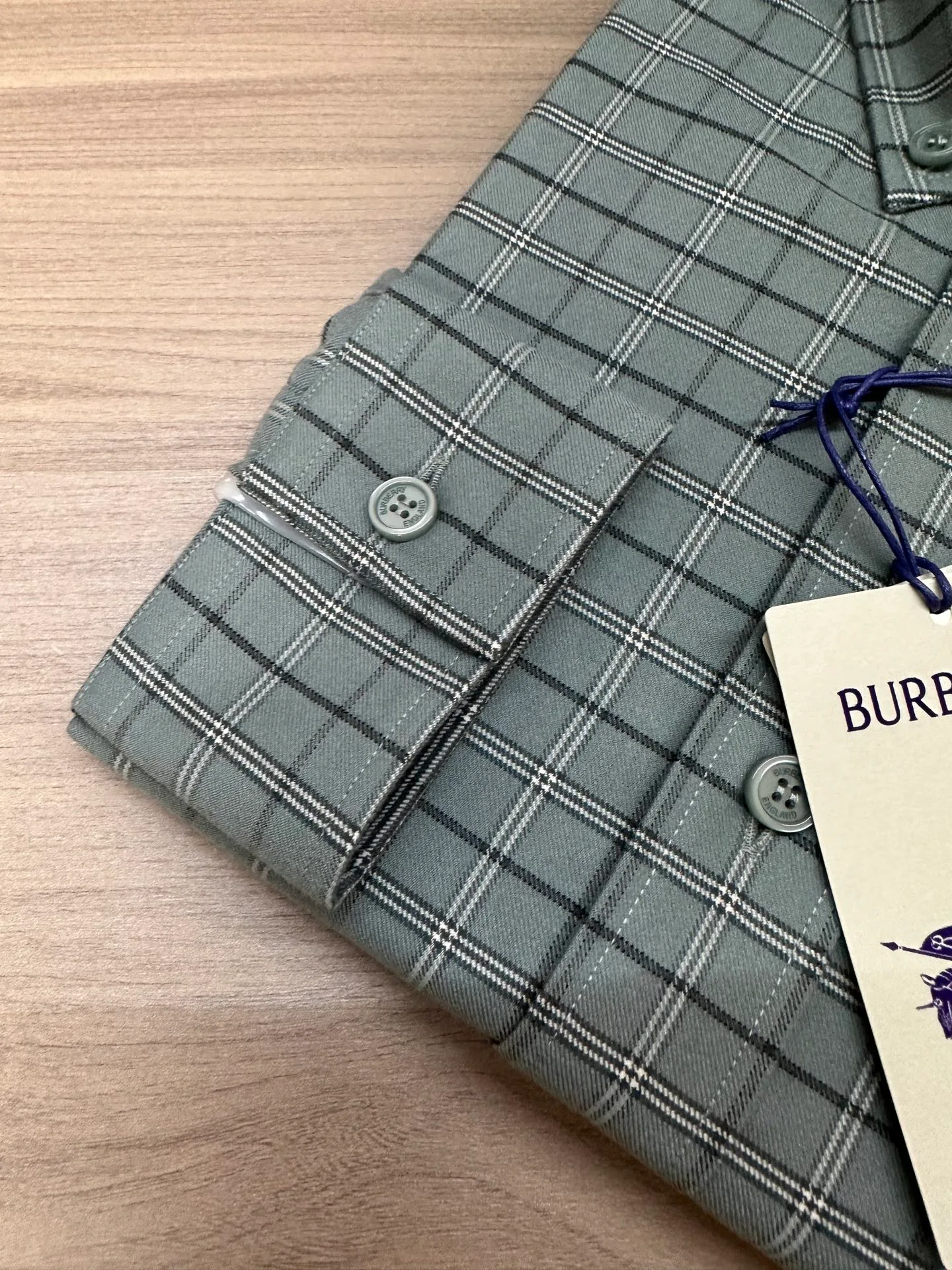 Men's Shirts BURBERRY 18502010