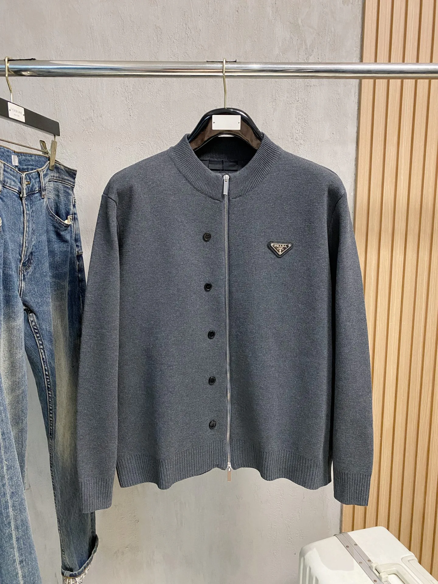 Men's Jumpers And Sweaters PRADA 18098212