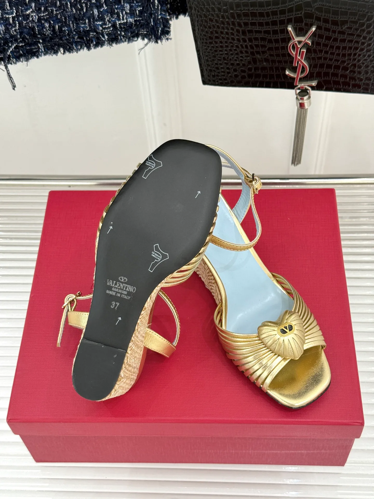 Women's Open-Toe Sandals VALENTINO 17839827
