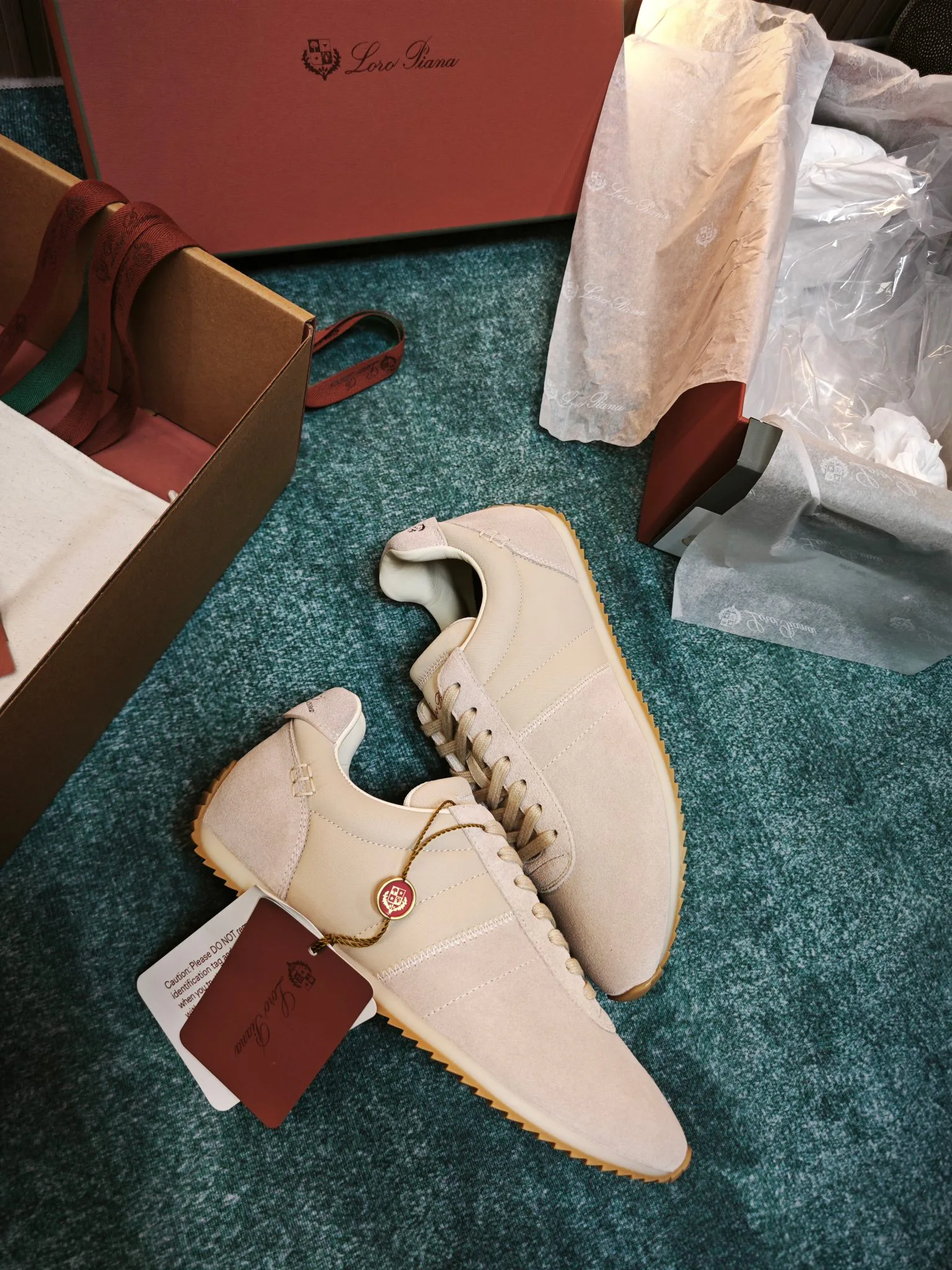 Women's Sneakers LORO PIANA 17882519