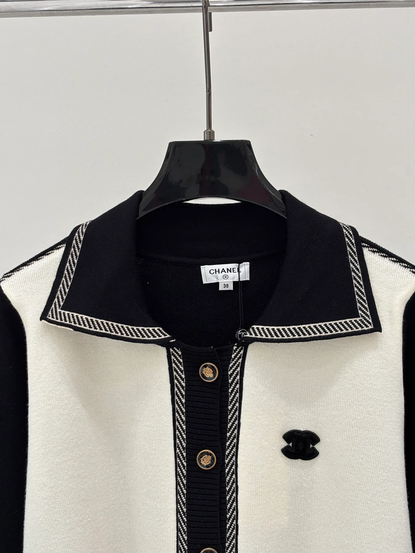 Women's Jumpers And Sweaters CHANEL 18137814