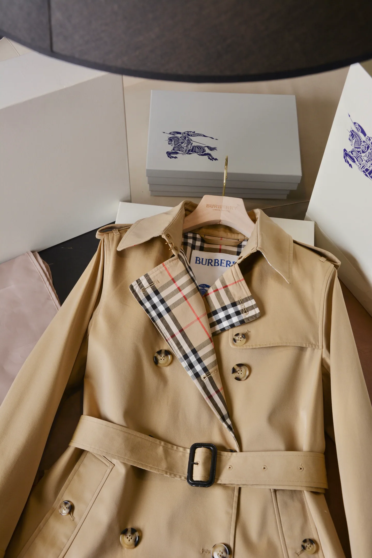 Women's Trench Coats BURBERRY 18512845