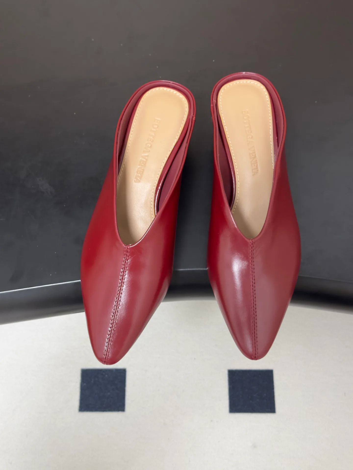 Women's Mules And Clogs BOTTEGA VENETA 18049552