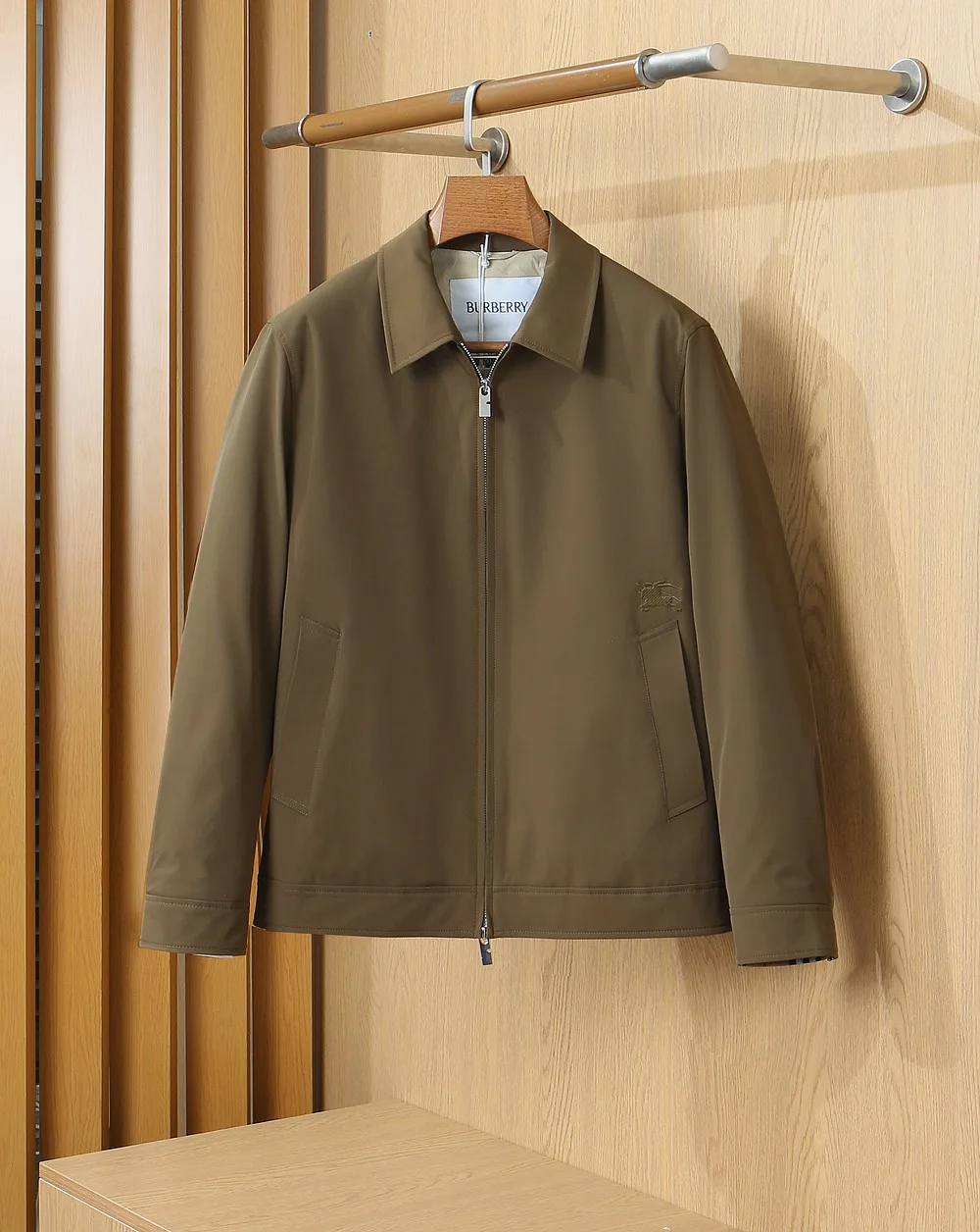 Men's Jackets And Down Jackets BURBERRY 17951926