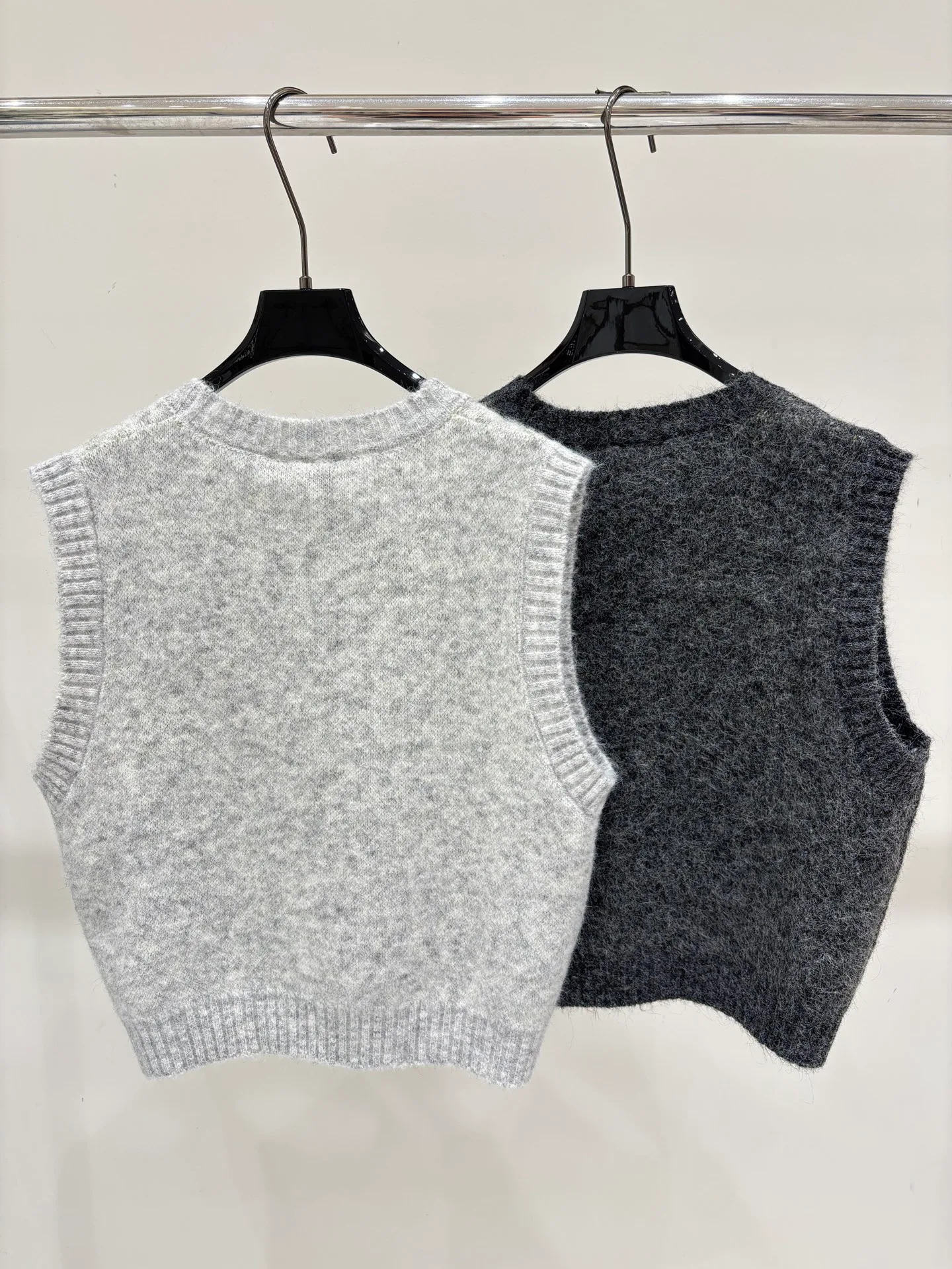 Women's Vests CHRISTIAN DIOR 18180408