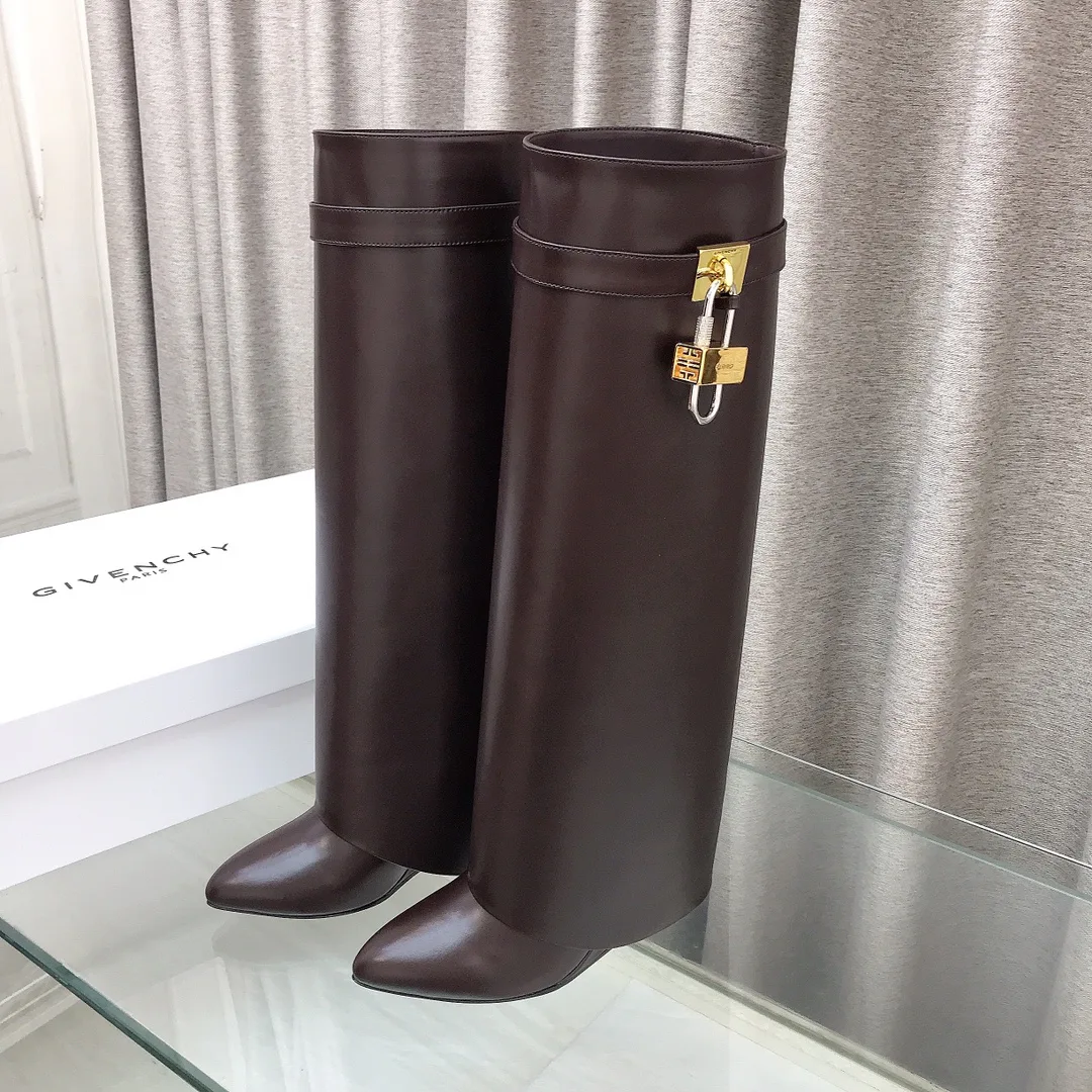 Women's Boots GIVENCHY 18294523