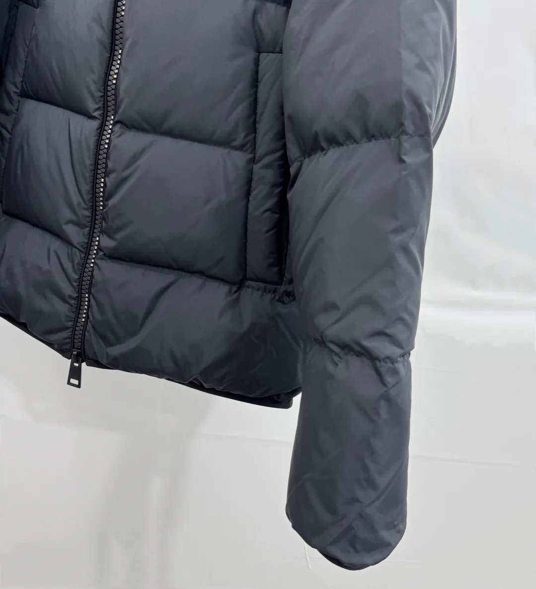 Men's Jackets And Down Jackets MONCLER 17827397