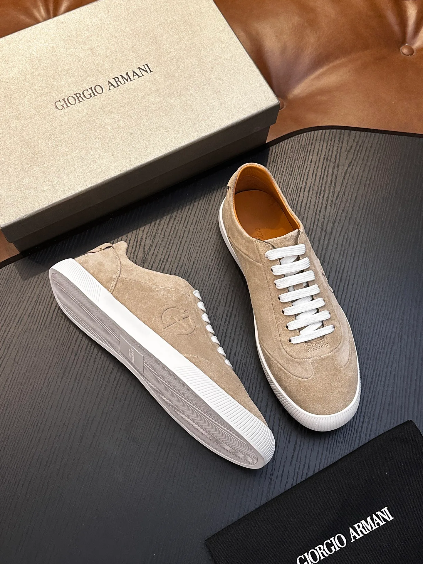 Men's Sneakers ARMANI 18118638