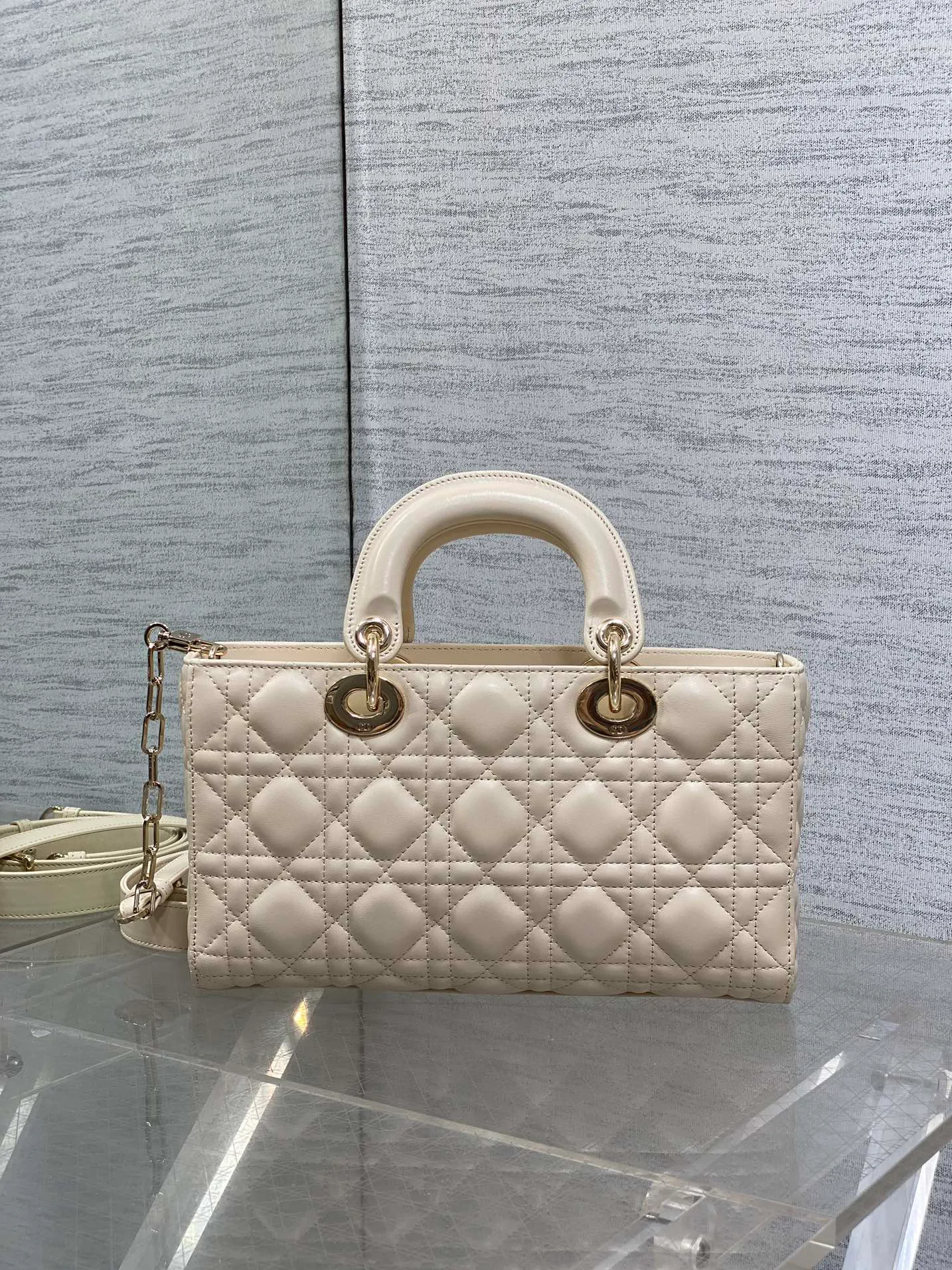 Women's Classic Handbags CHRISTIAN DIOR 17770375