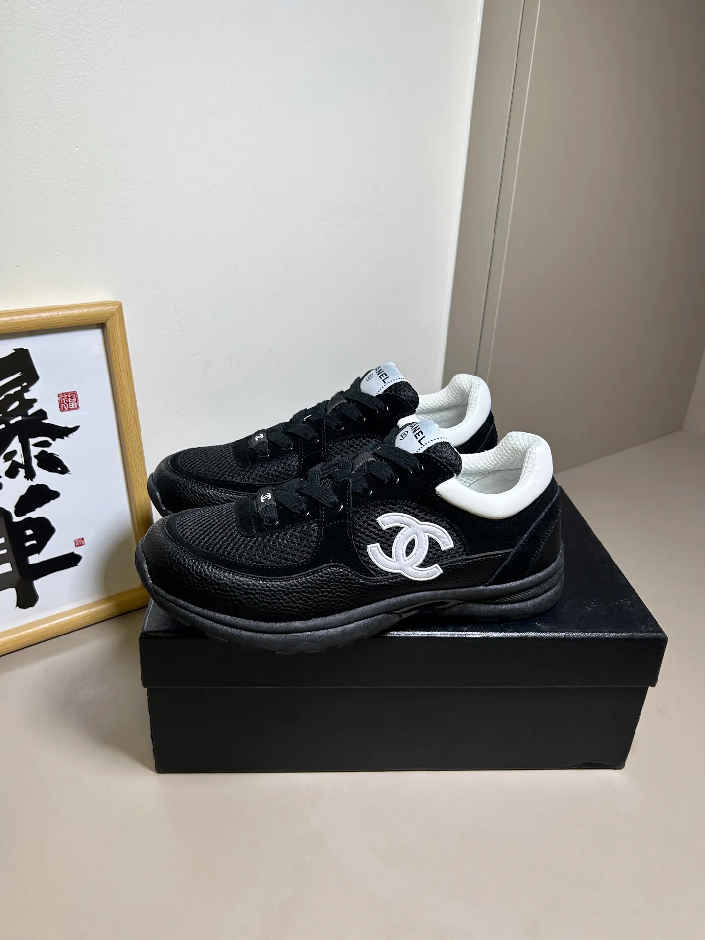 Women's Sneakers CHANEL 17954908