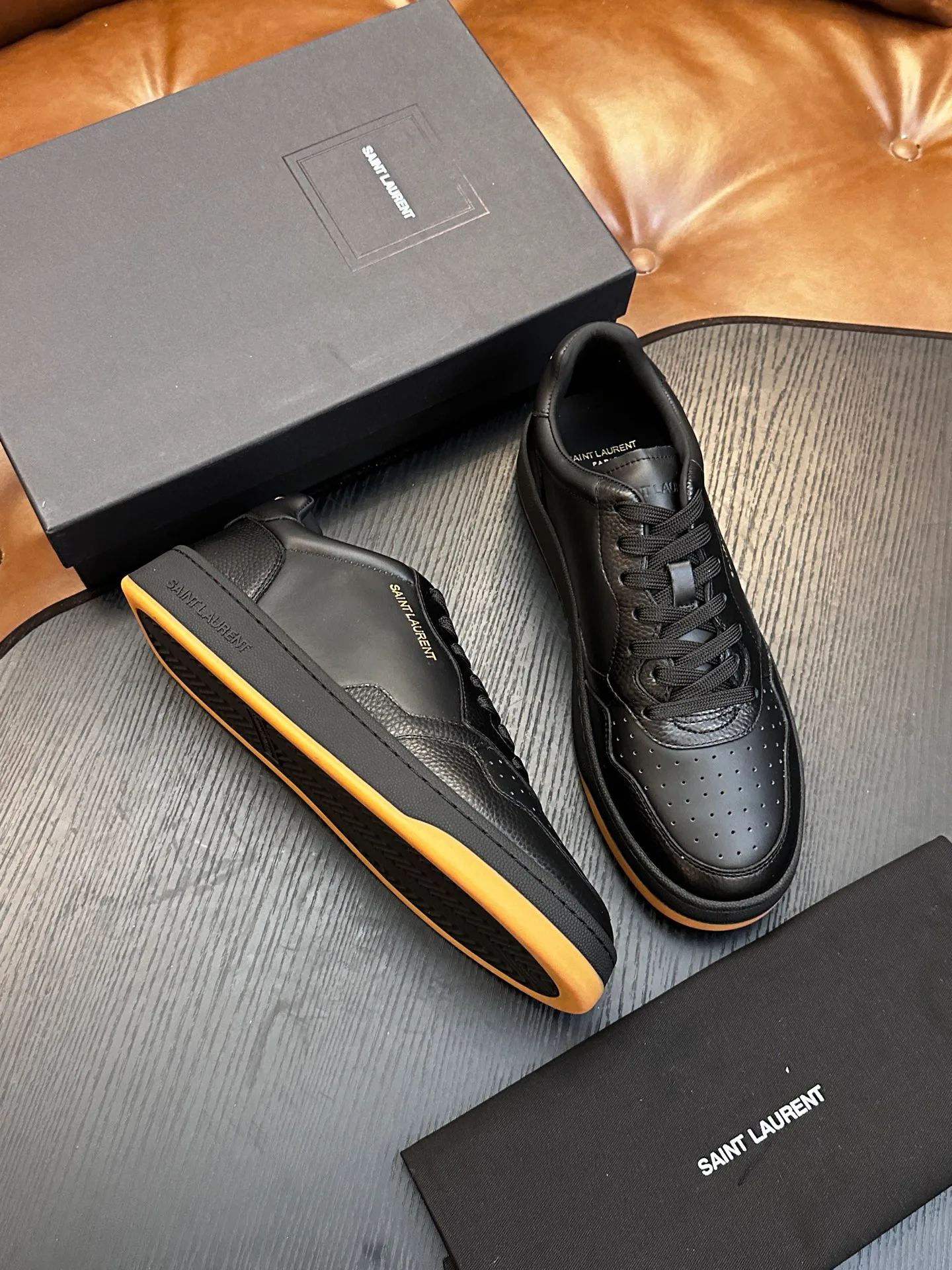 Men's Sneakers SAINT LAURENT 17733039