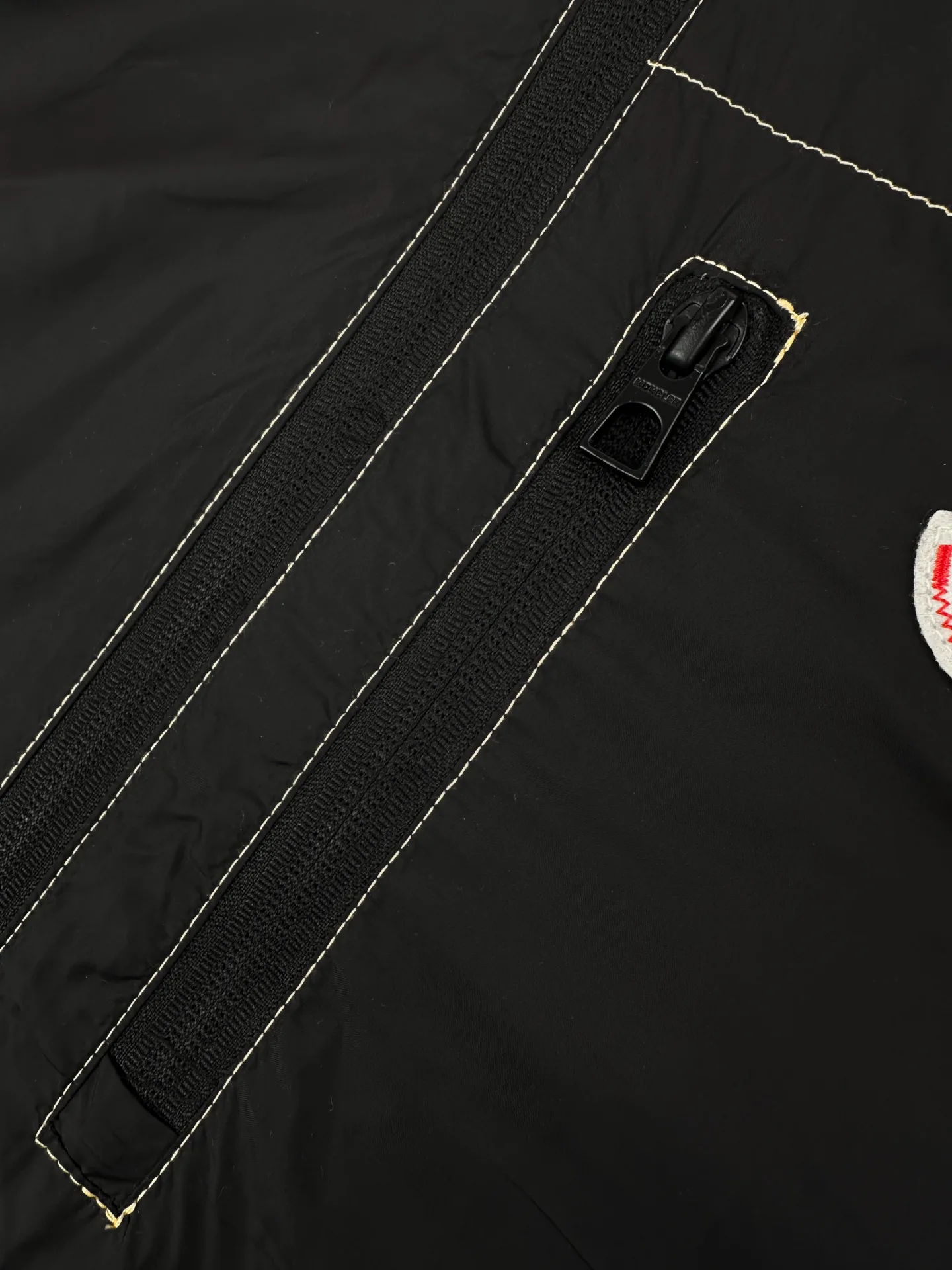 Men's Vests MONCLER 18331130