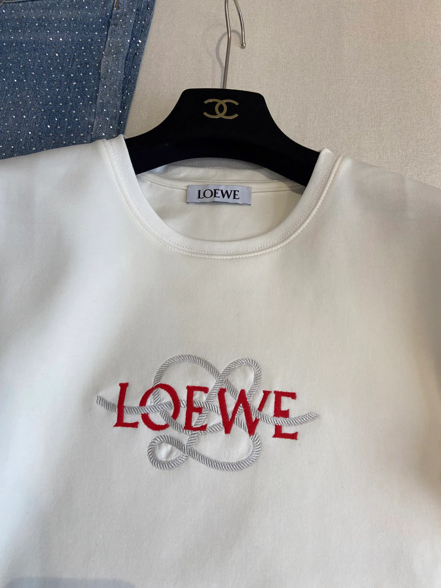 Women's T-Shirts LOEWE 17820415