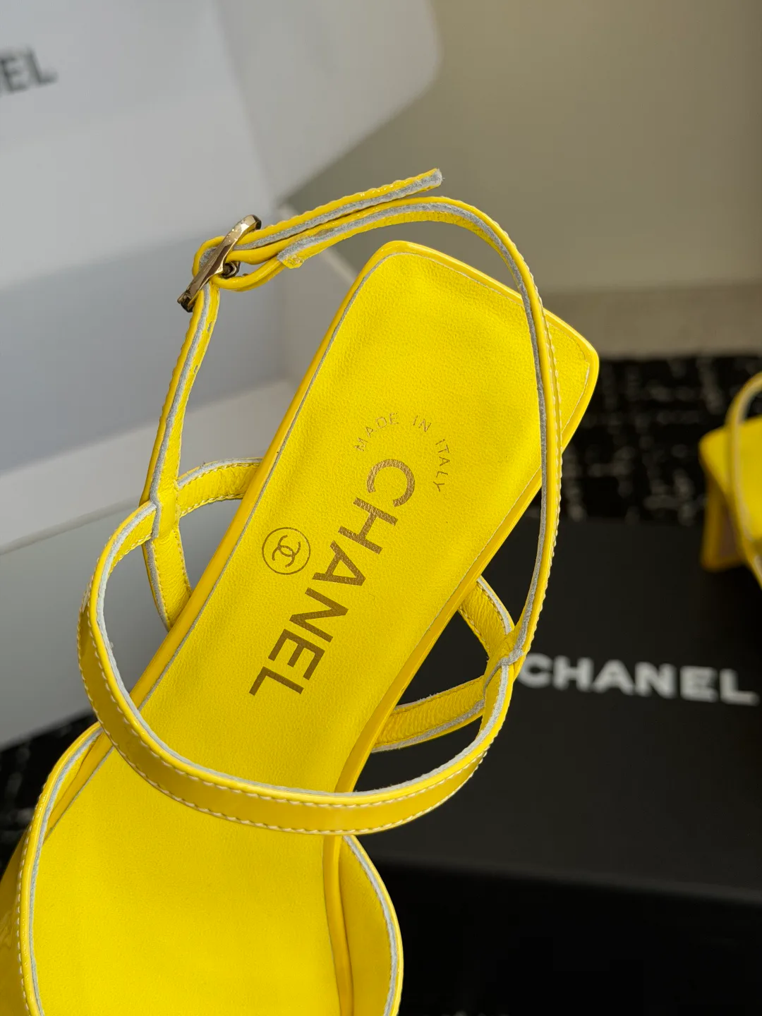 Women's Open-Toe Sandals CHANEL 17375247
