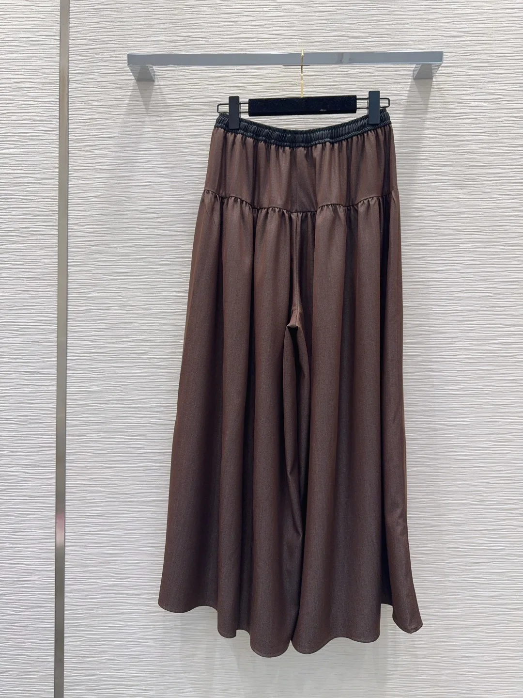 Women's Trousers CHANEL 18305764