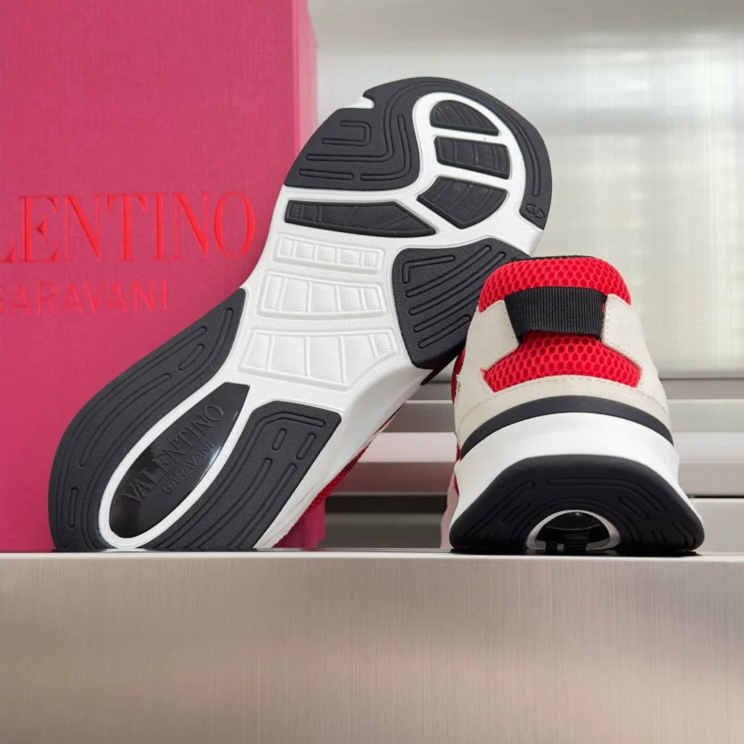 Men's Sneakers VALENTINO 17603084