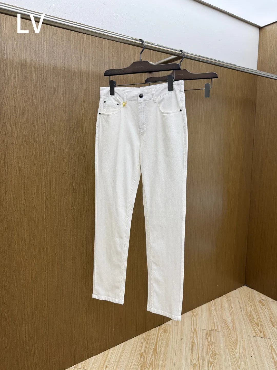 Men's Jeans LOUIS VUITTON 18244087