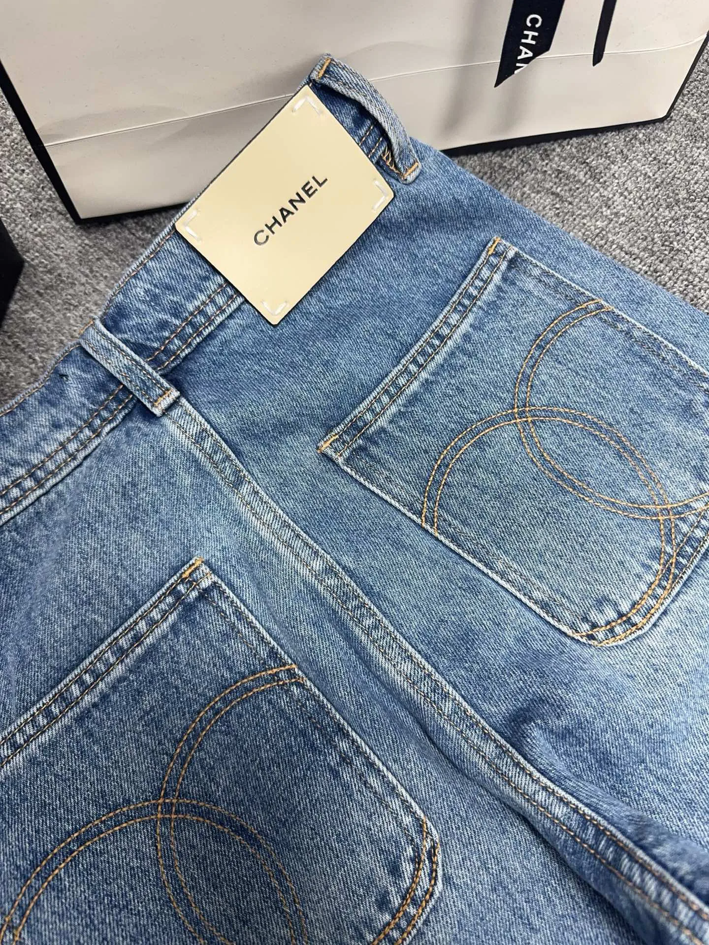 Women's Jeans CHANEL 18174509