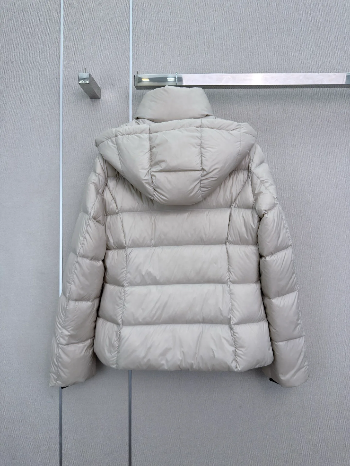 Women's Jackets And Down Jackets PRADA 18185815