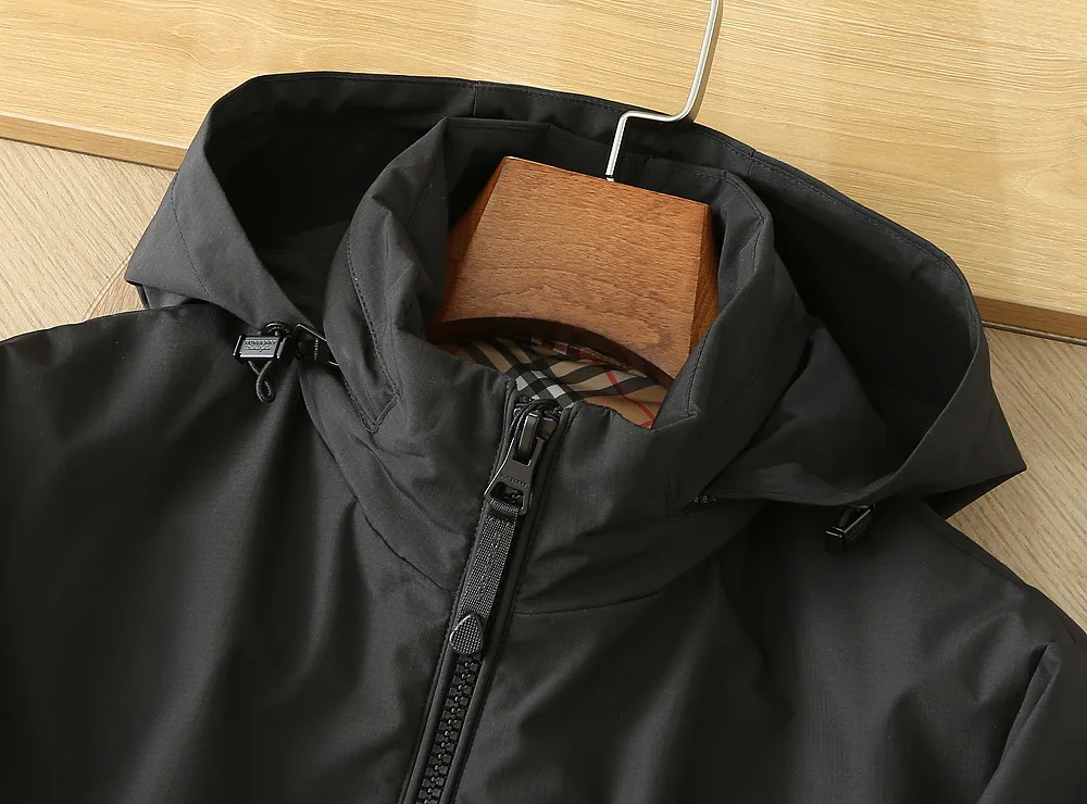 Men's Jackets And Down Jackets BURBERRY 18157270