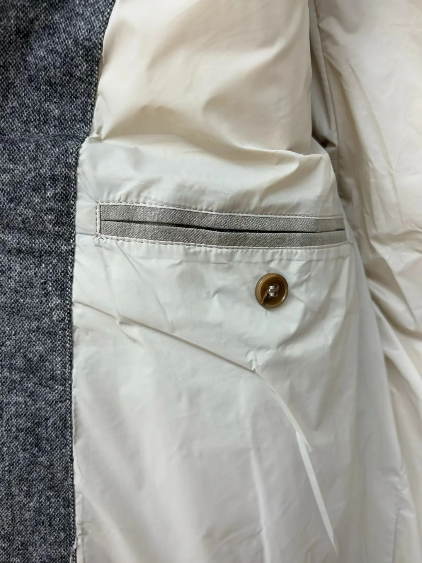 Men's Jackets And Down Jackets BRUNELLO CUCINELLI 18084643