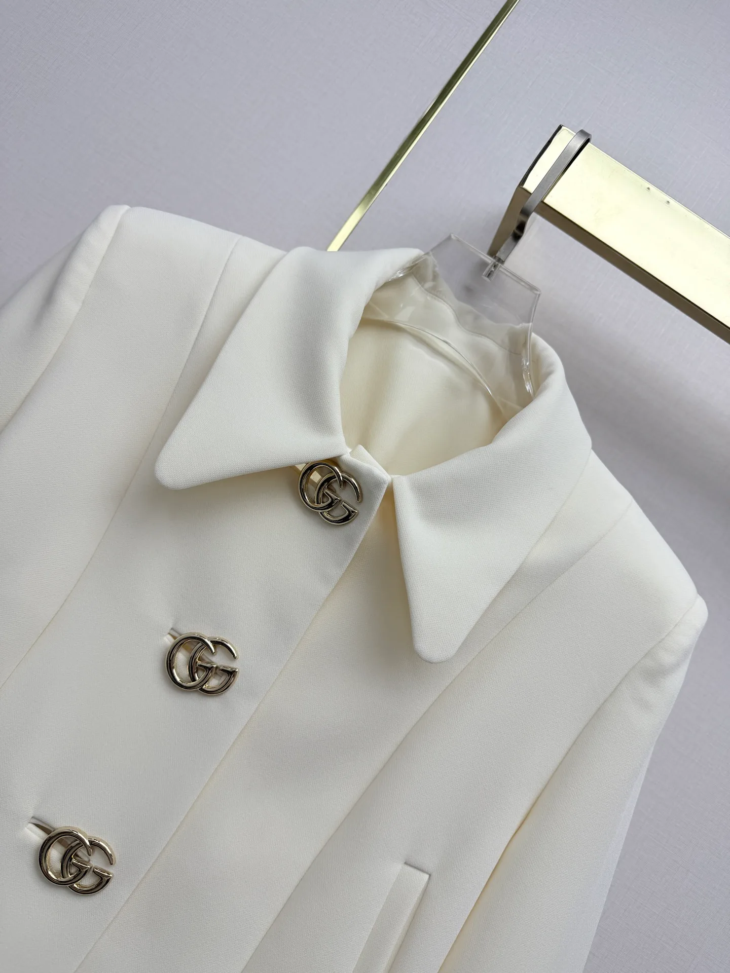 Women's Blazers GUCCI 18263175