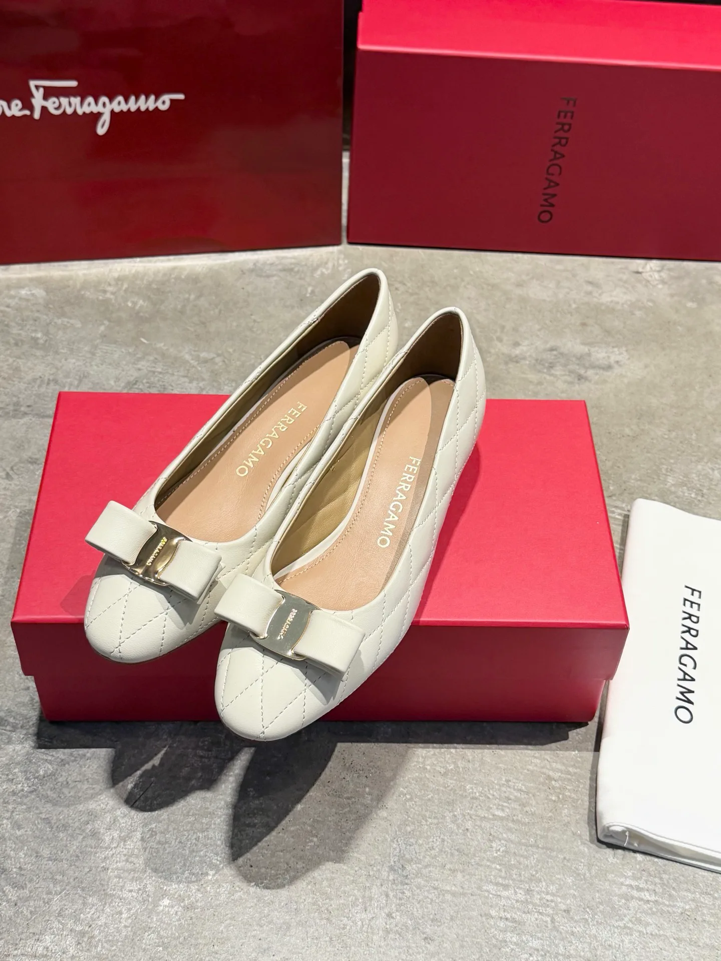 Women's Heels SALVATORE FERRAGAMO 17897975