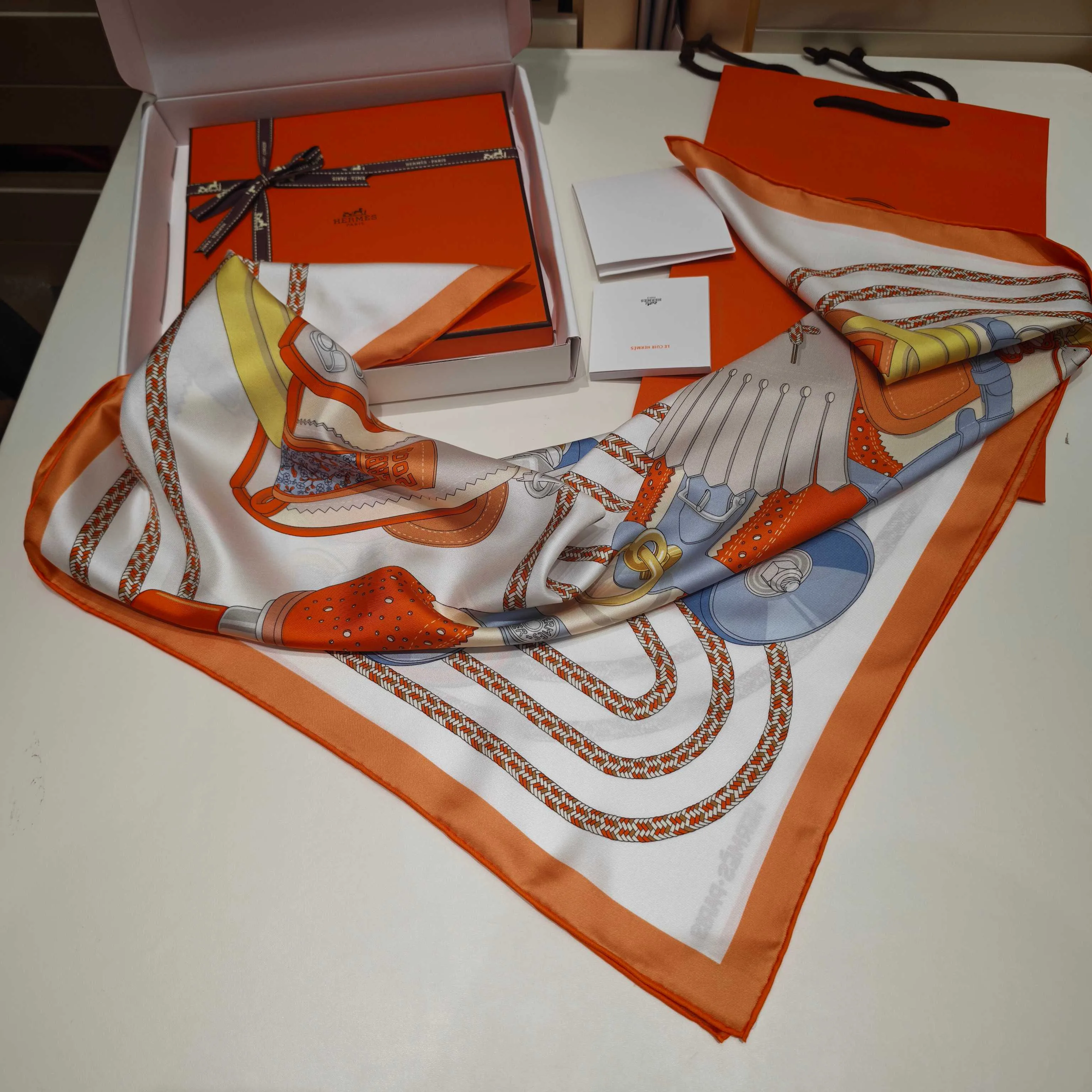 Silk Scarves HERMES 18167167