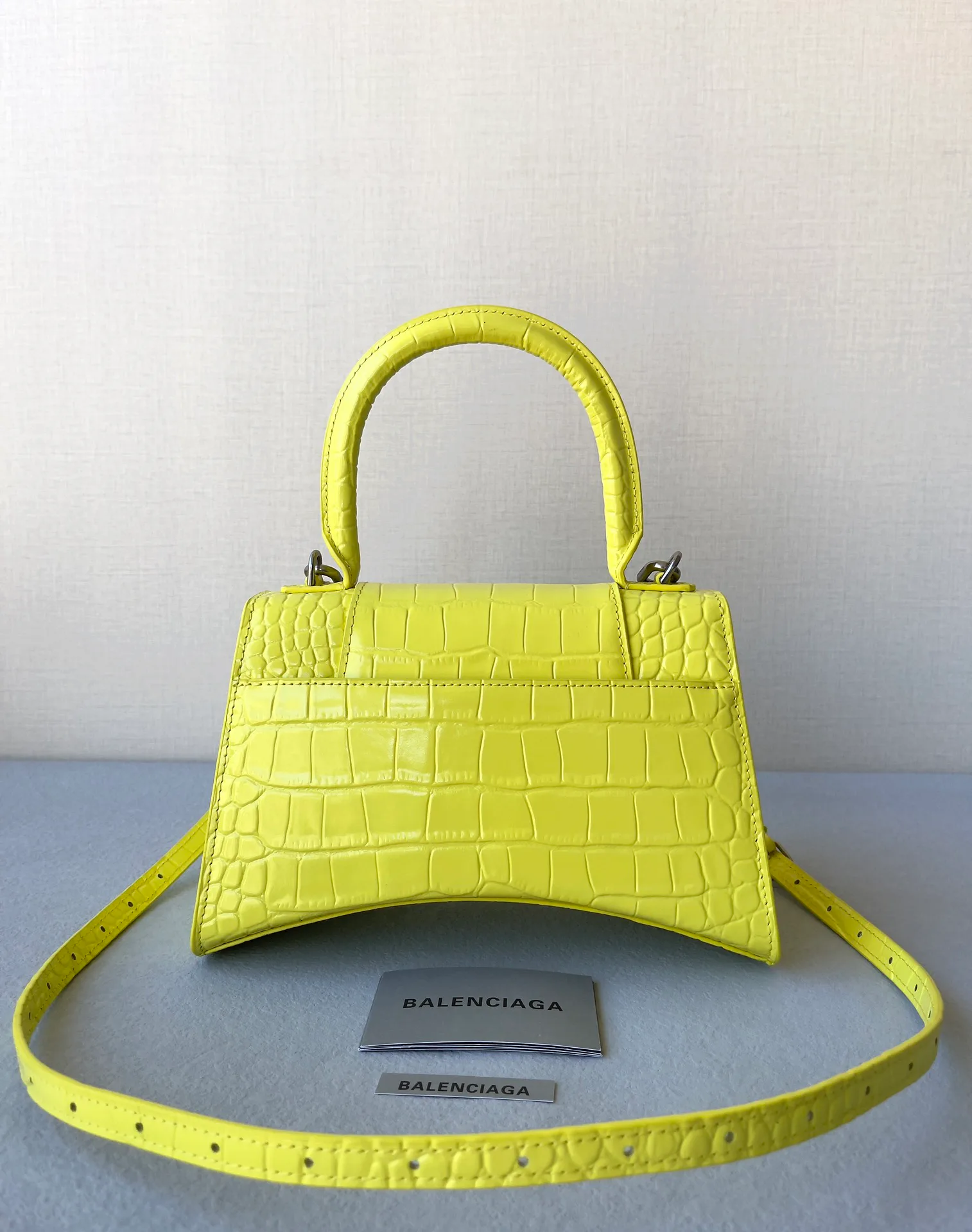Классические Сумки Женские Balenciaga 18619532