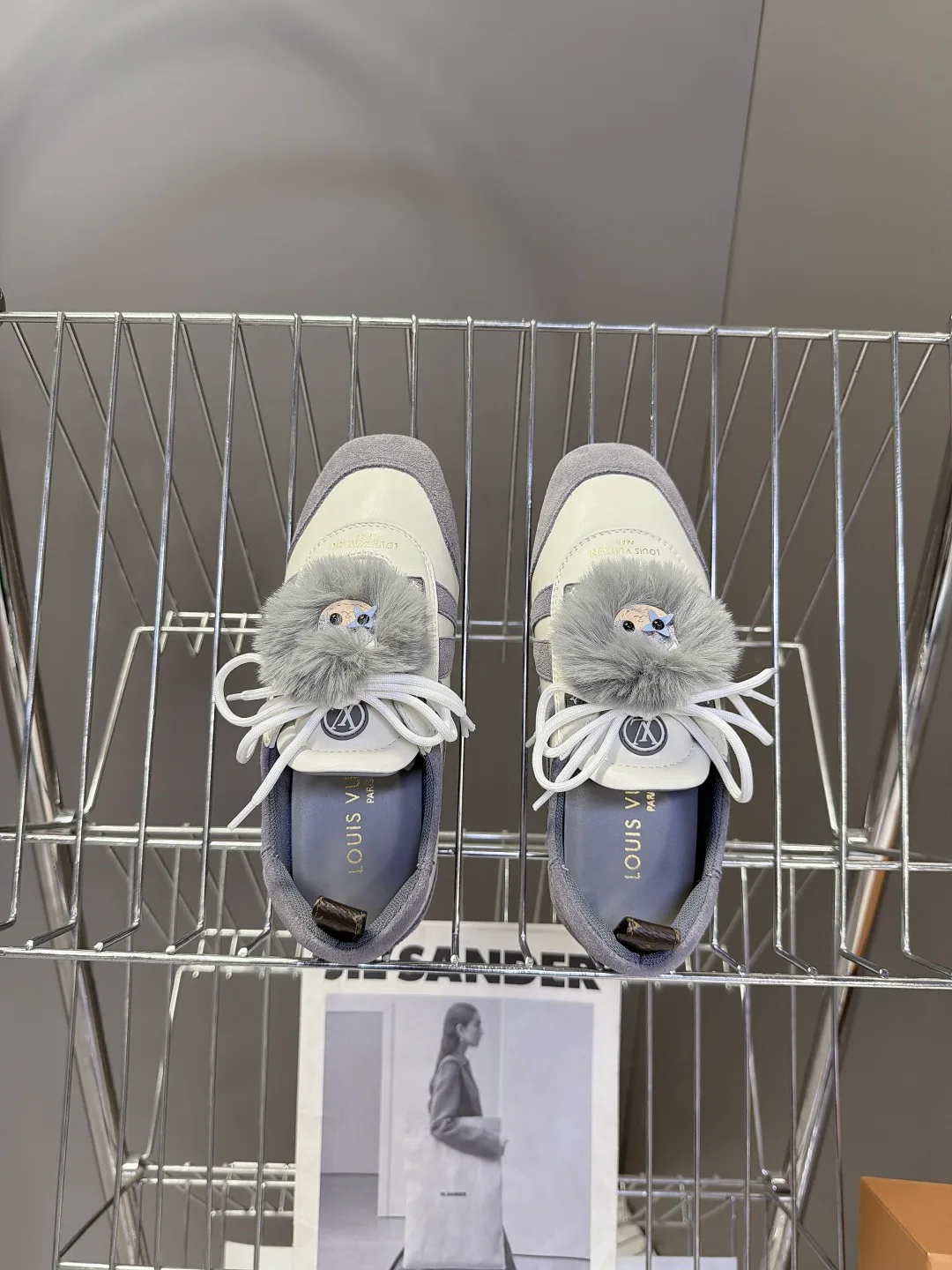 Women's Sneakers LOUIS VUITTON 18005470