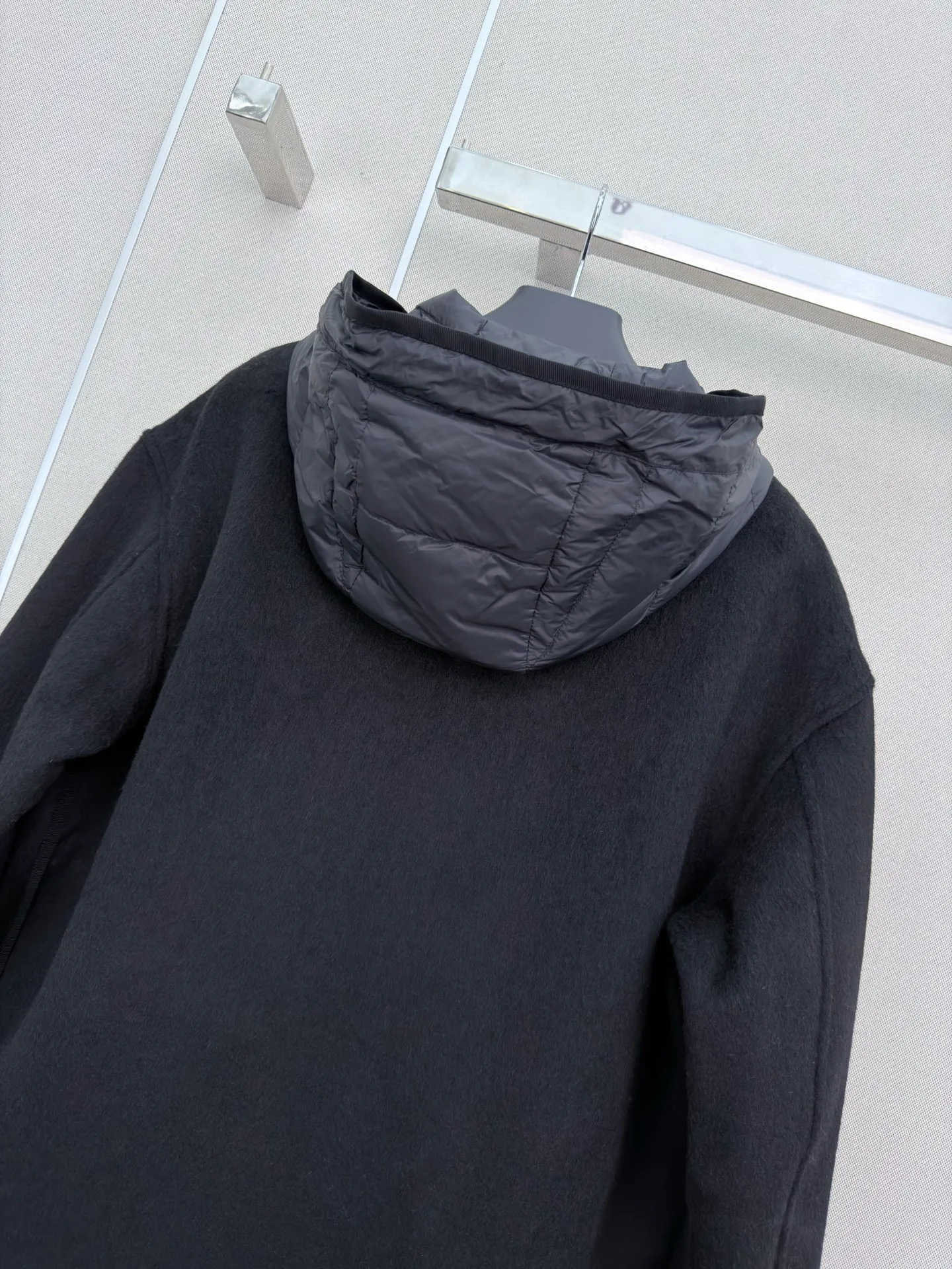 Women's Jackets And Down Jackets PRADA 18185776