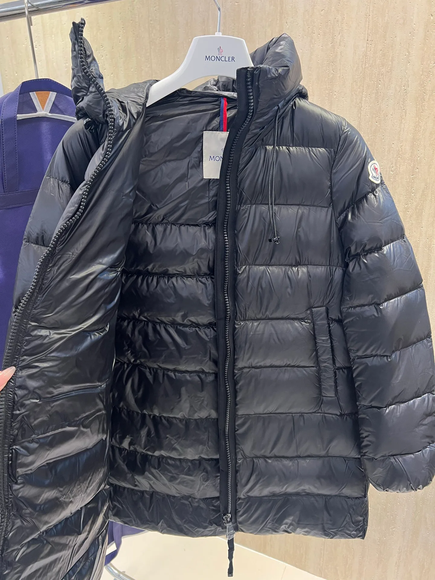 Men's Jackets And Down Jackets MONCLER 18231604
